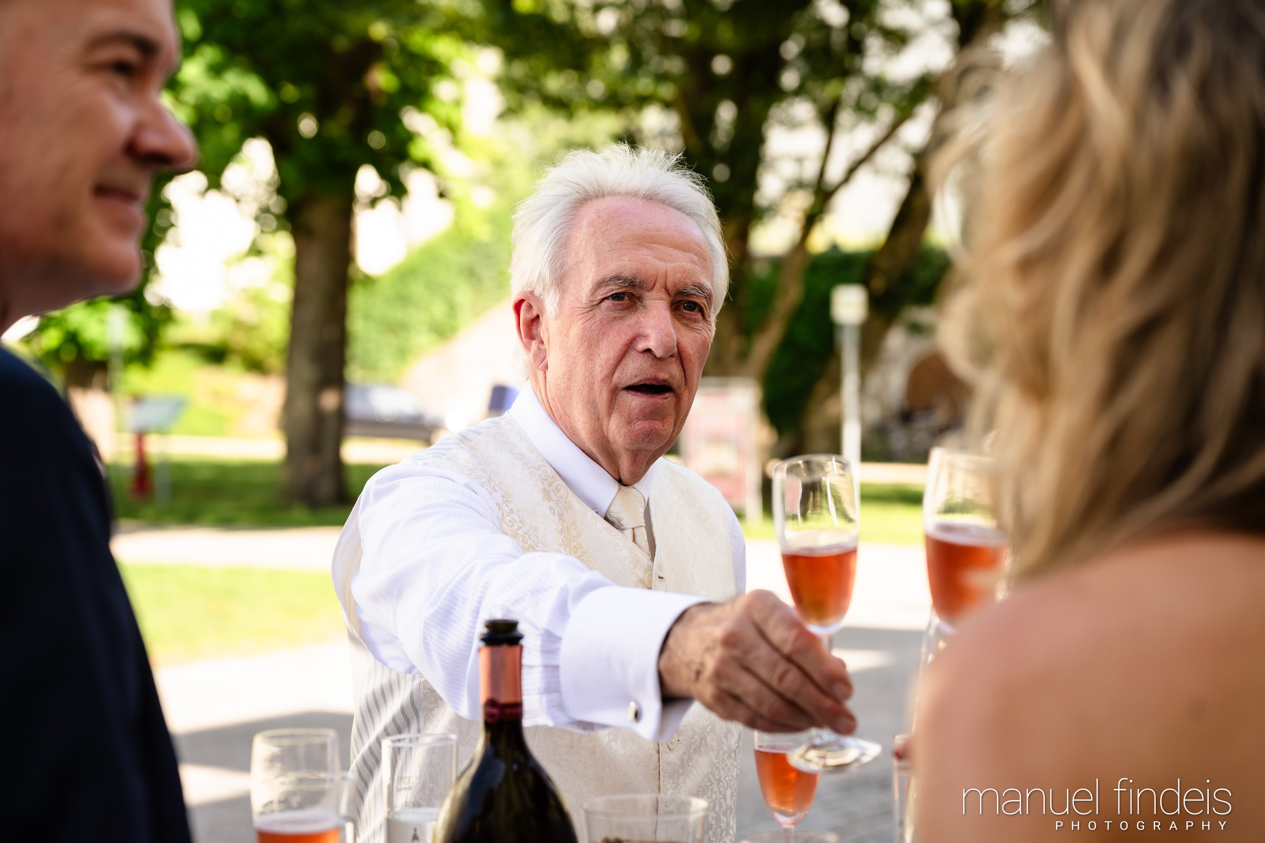 0277_Hochzeit_AuE_www.manuelfindeis.com.jpg