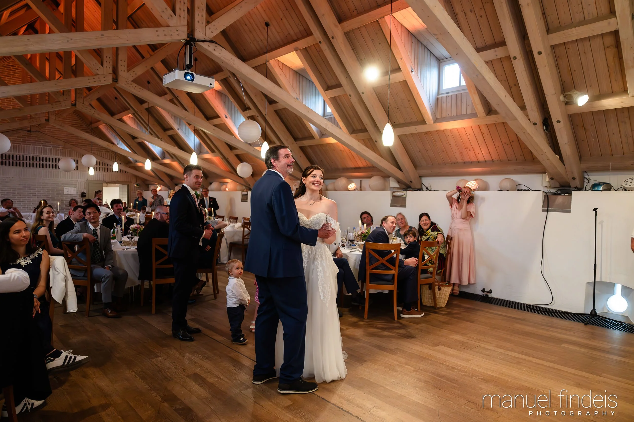 0751_Hochzeit_Rus_www.manuelfindeis.com.jpg