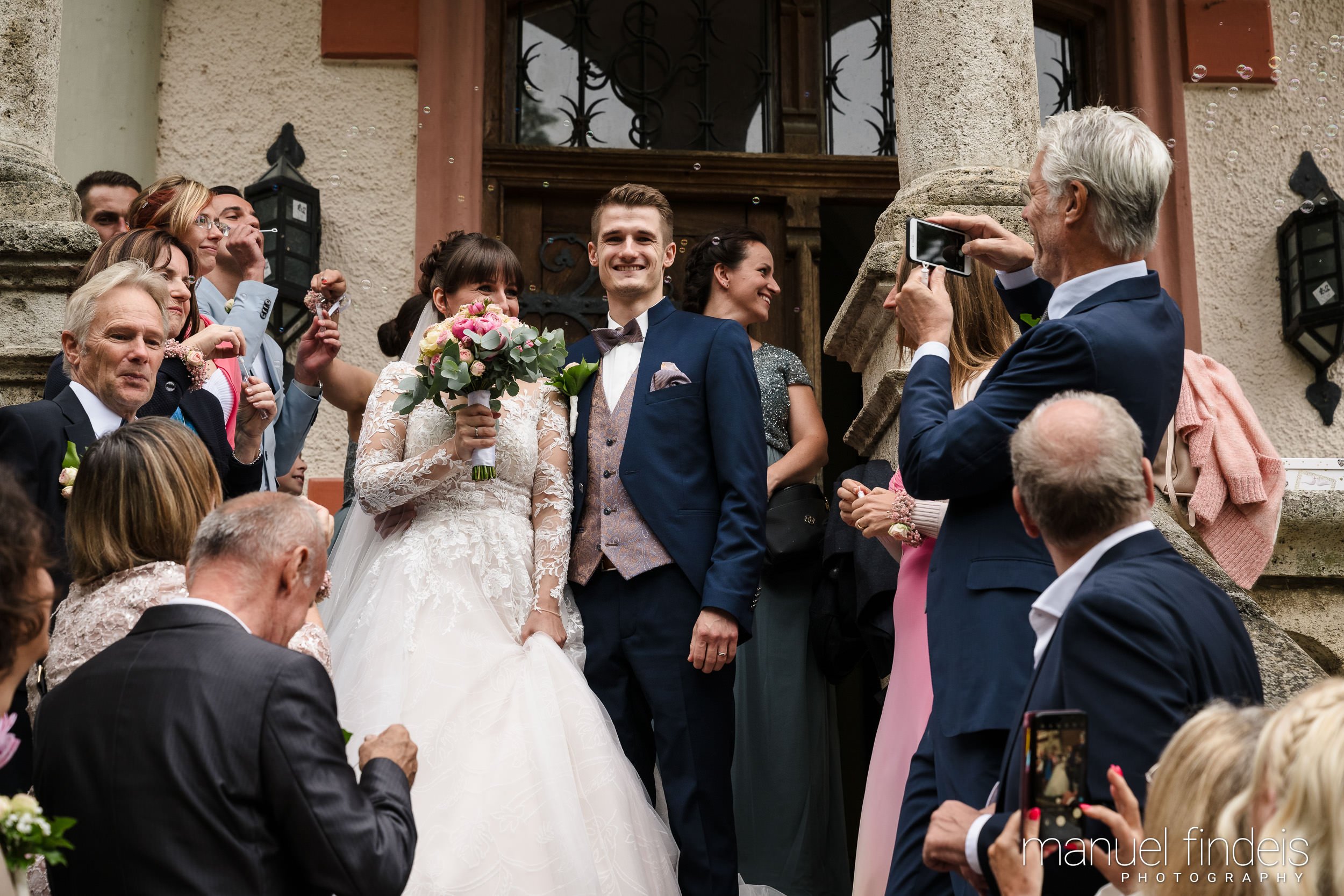 0299_Hochzeit-AuJ_www.manuelfindeis.com.jpg