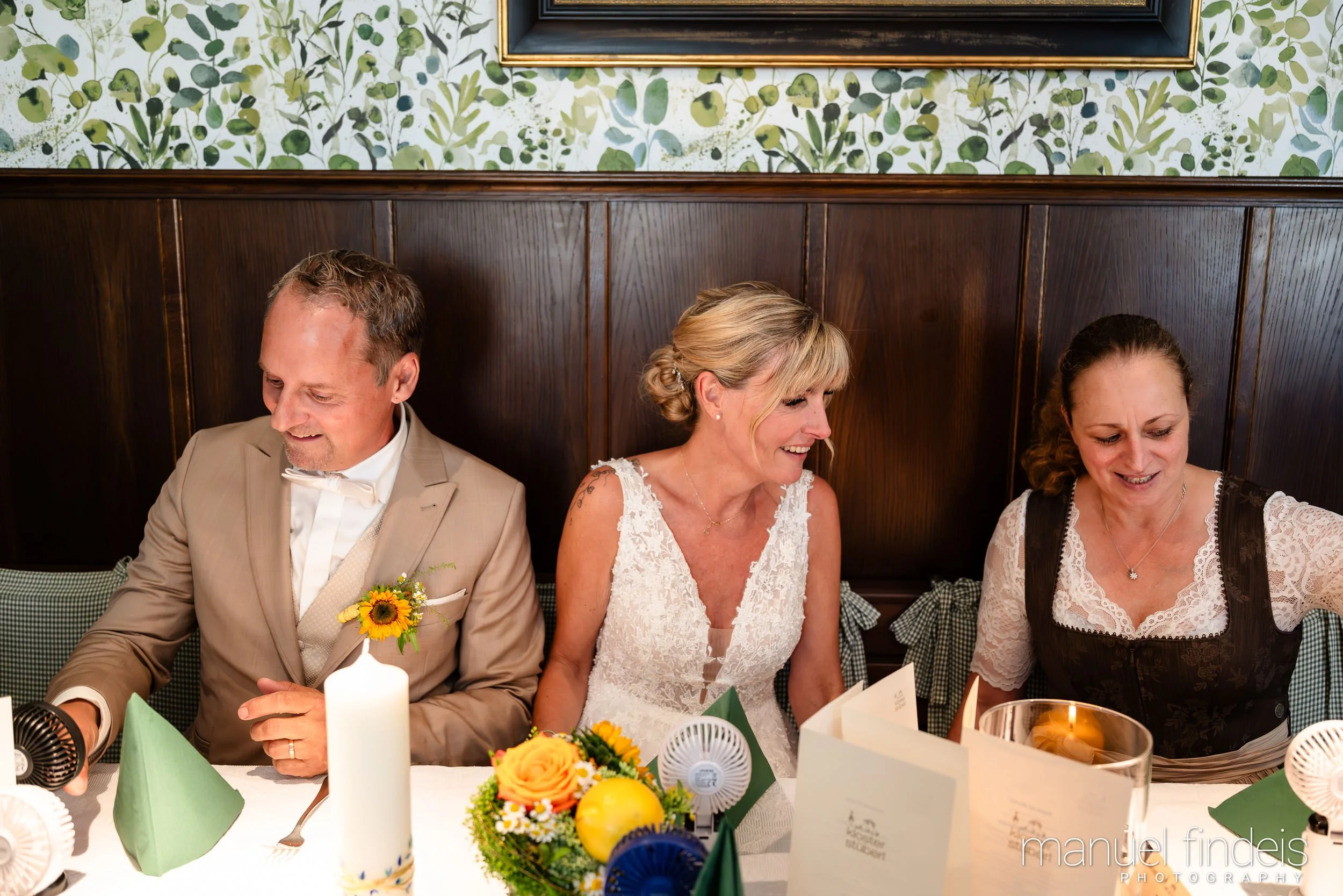 0457_Hochzeit_CuR_www.manuelfindeis.com.jpg
