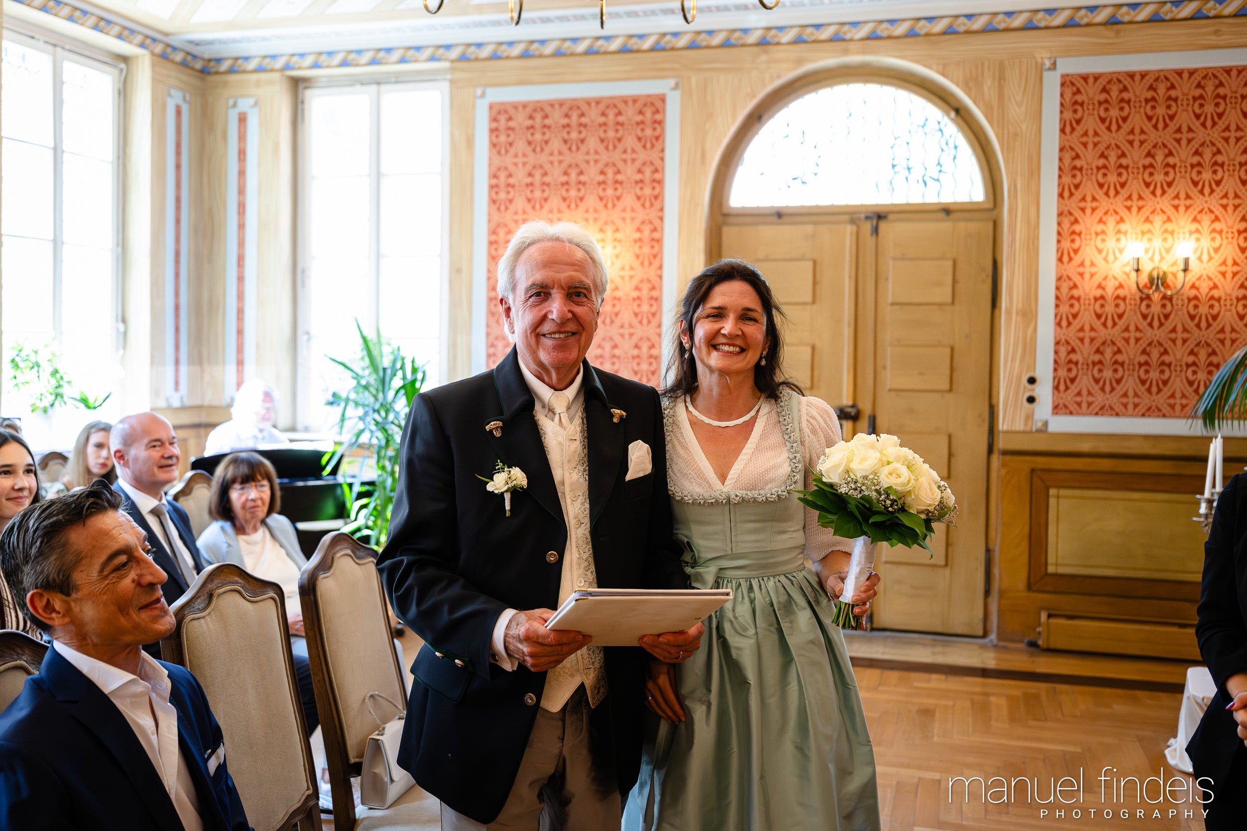 0186_Hochzeit_AuE_www.manuelfindeis.com.jpg
