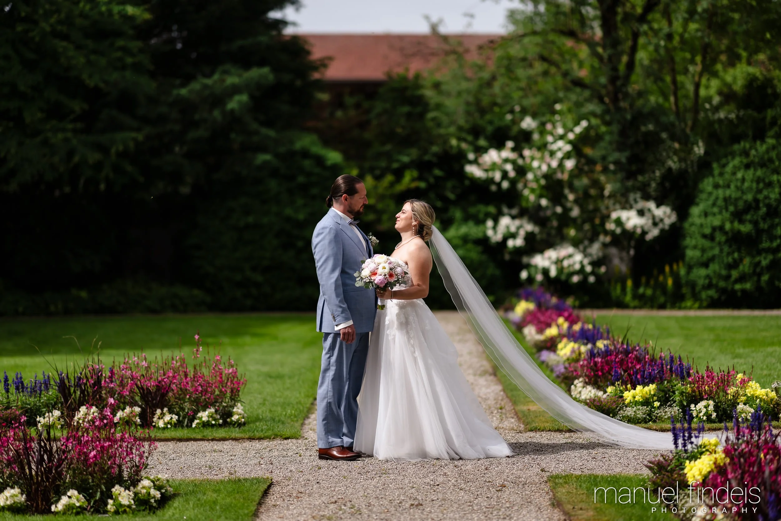 0055_Hochzeit_RundS_www.manuelfindeis.com.jpg