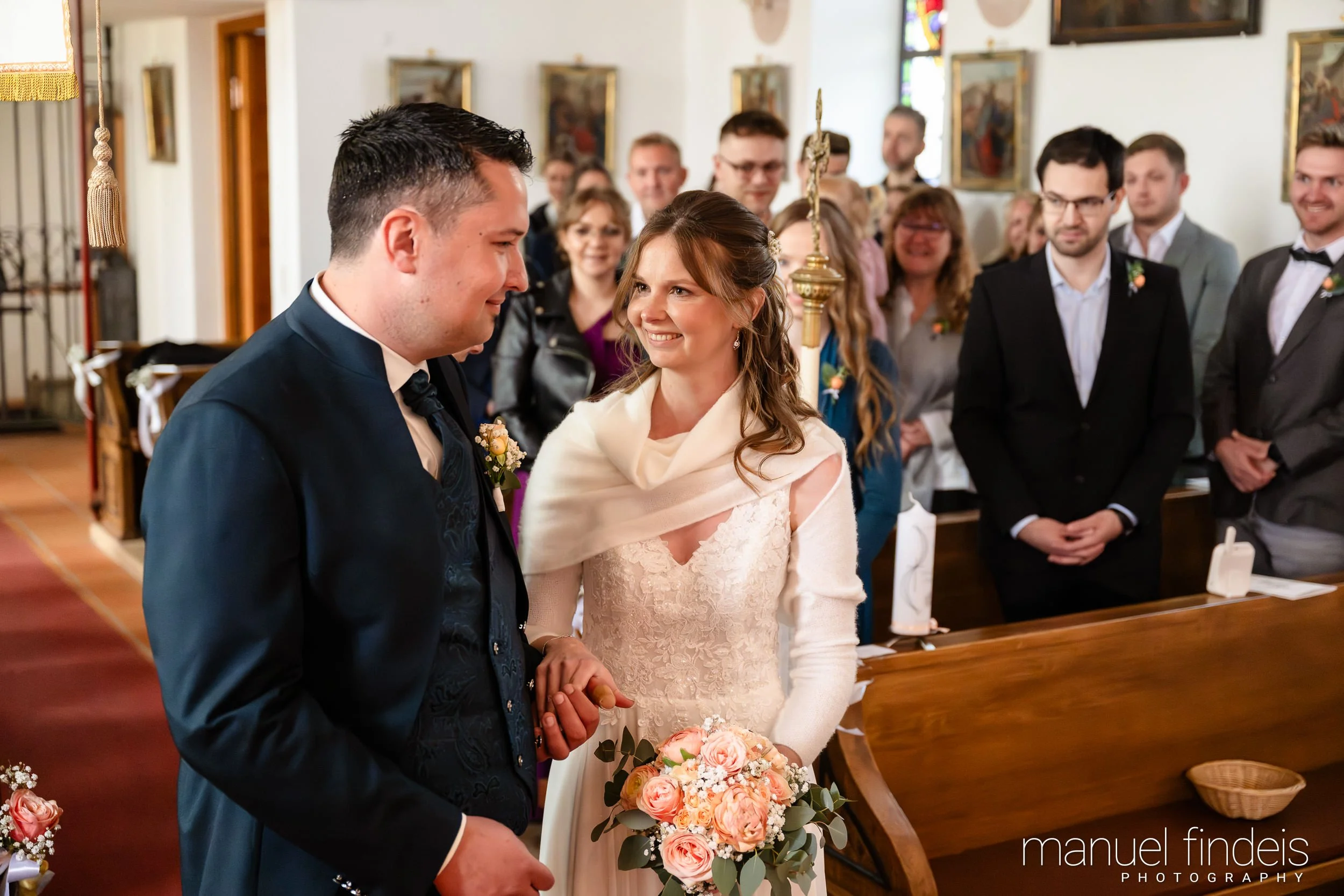 0137_Hochzeit_VuA_www.manuelfindeis.com.jpg