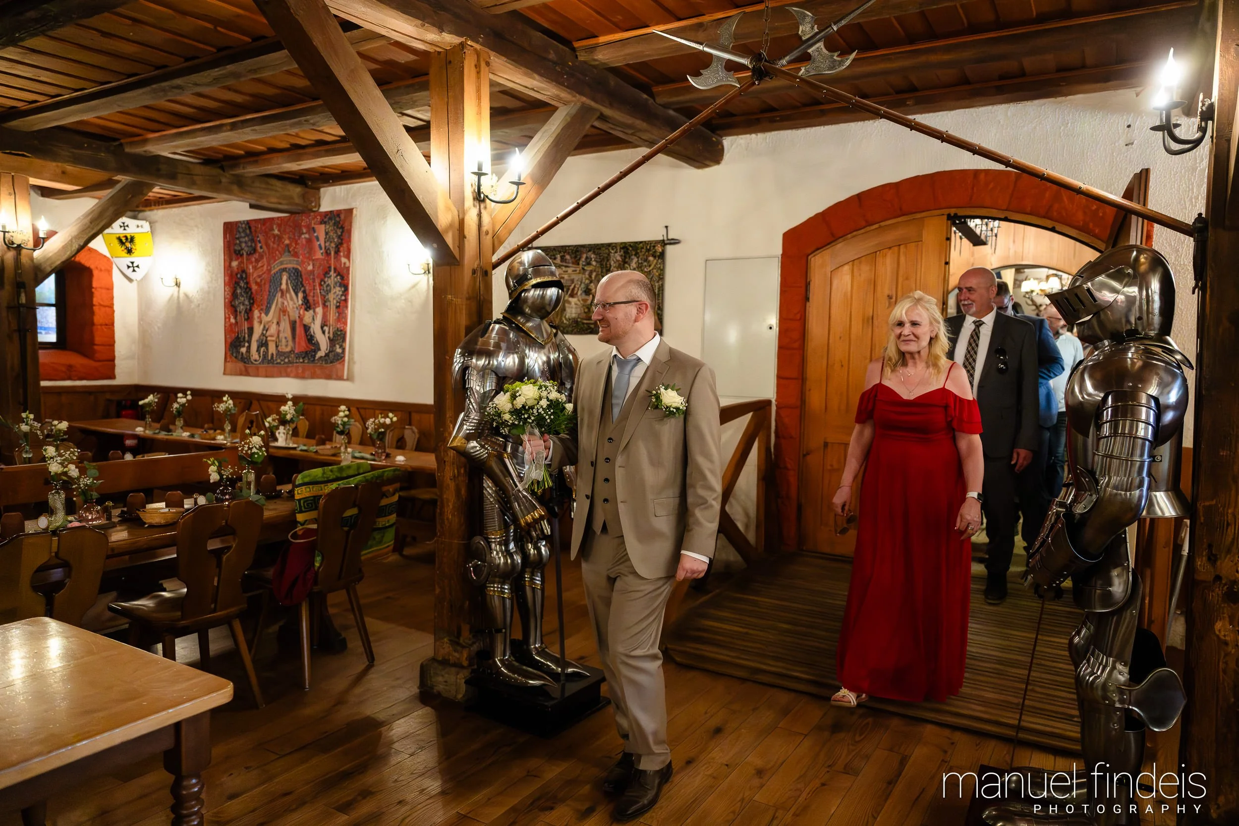 0366_Hochzeit-LUM_www.manuelfindeis.com.jpg