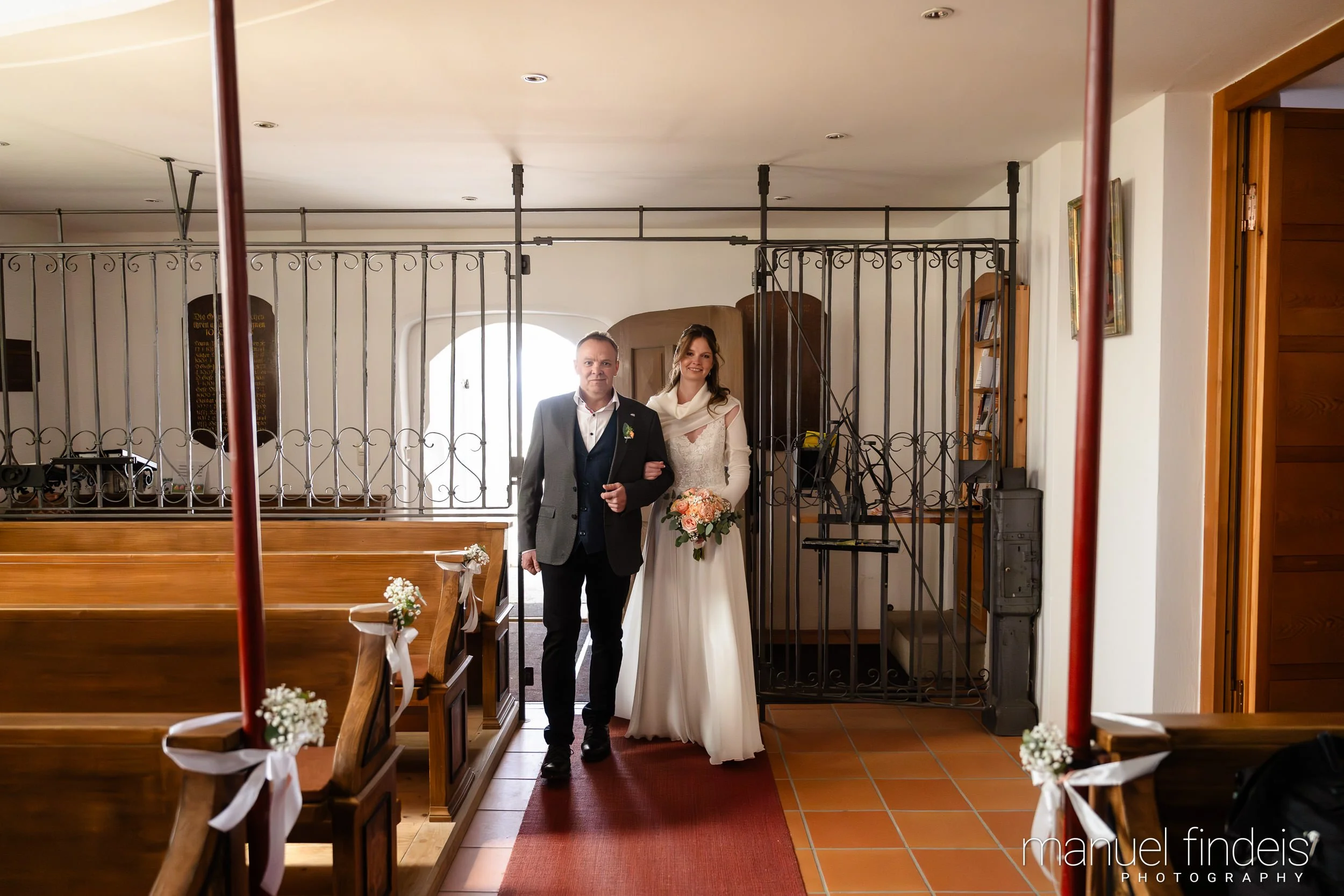0129_Hochzeit_VuA_www.manuelfindeis.com.jpg