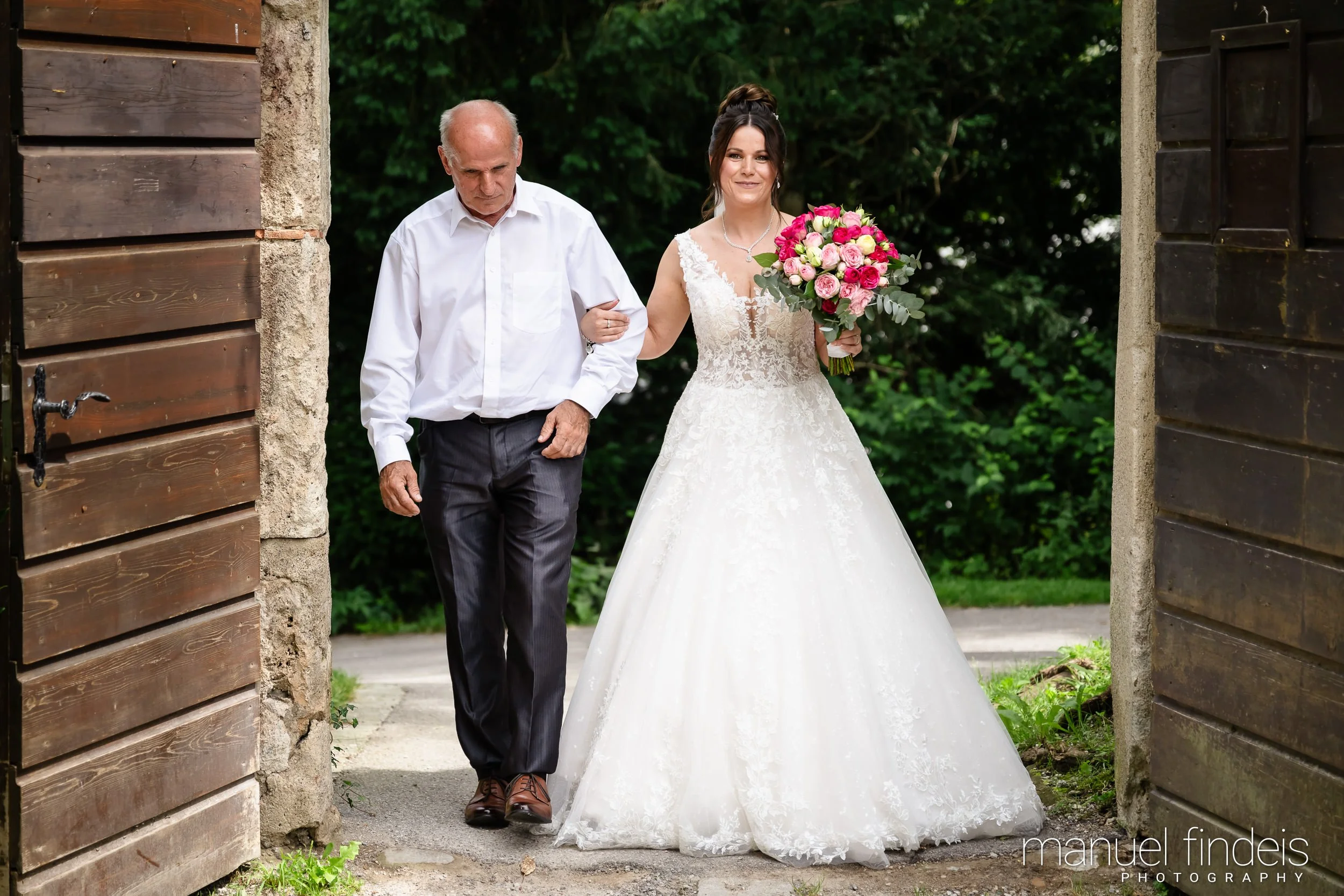 0107_Hochzeit-SuF_www.manuelfindeis.com.jpg