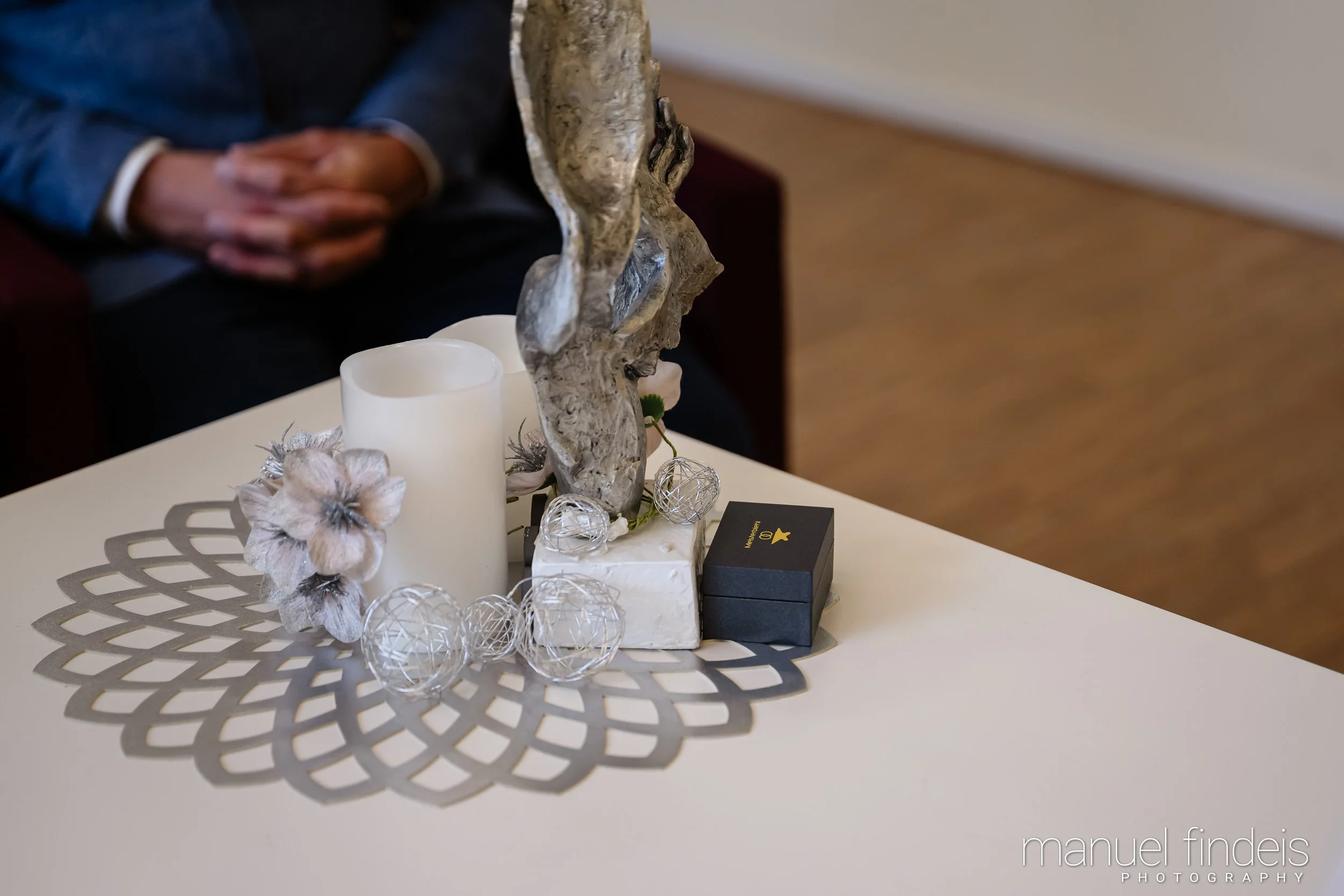 0255_Hochzeit_RundS_www.manuelfindeis.com.jpg
