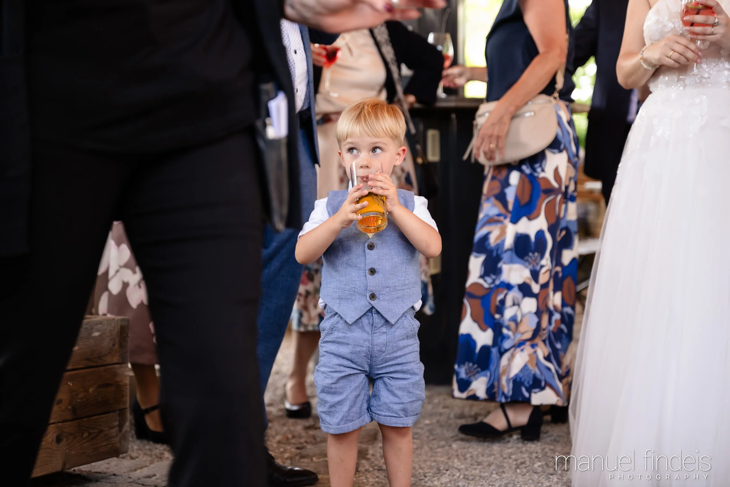 0457_Hochzeit_RundS_www.manuelfindeis.com.jpg