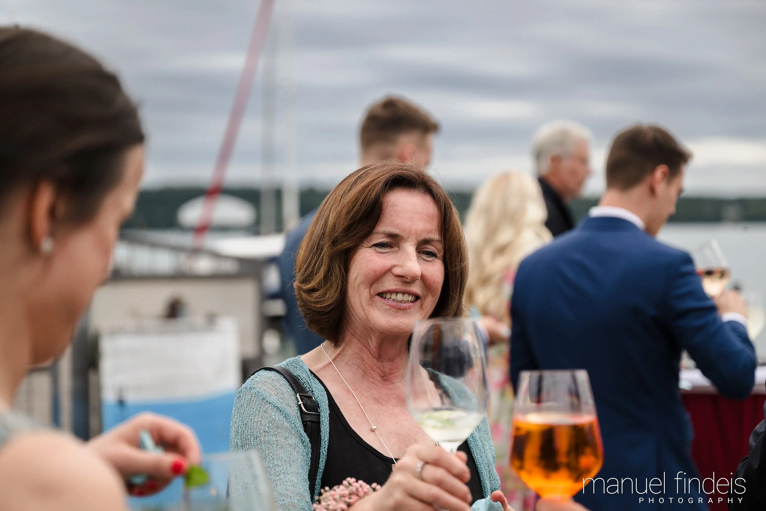 0647_Hochzeit-AuJ_www.manuelfindeis.com.jpg