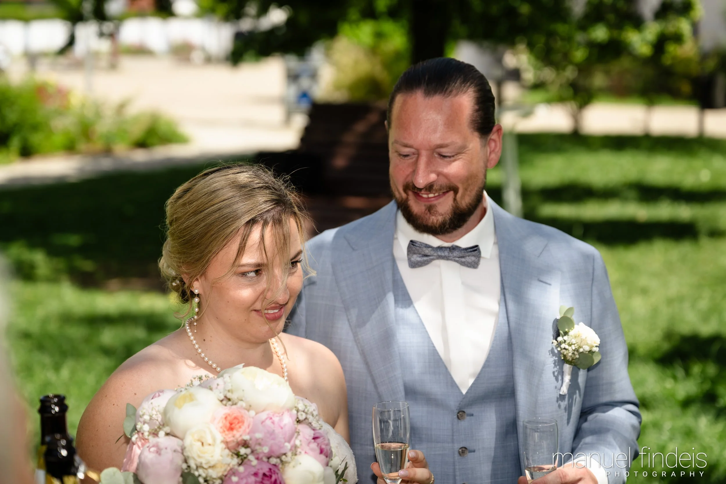 0420_Hochzeit_RundS_www.manuelfindeis.com.jpg