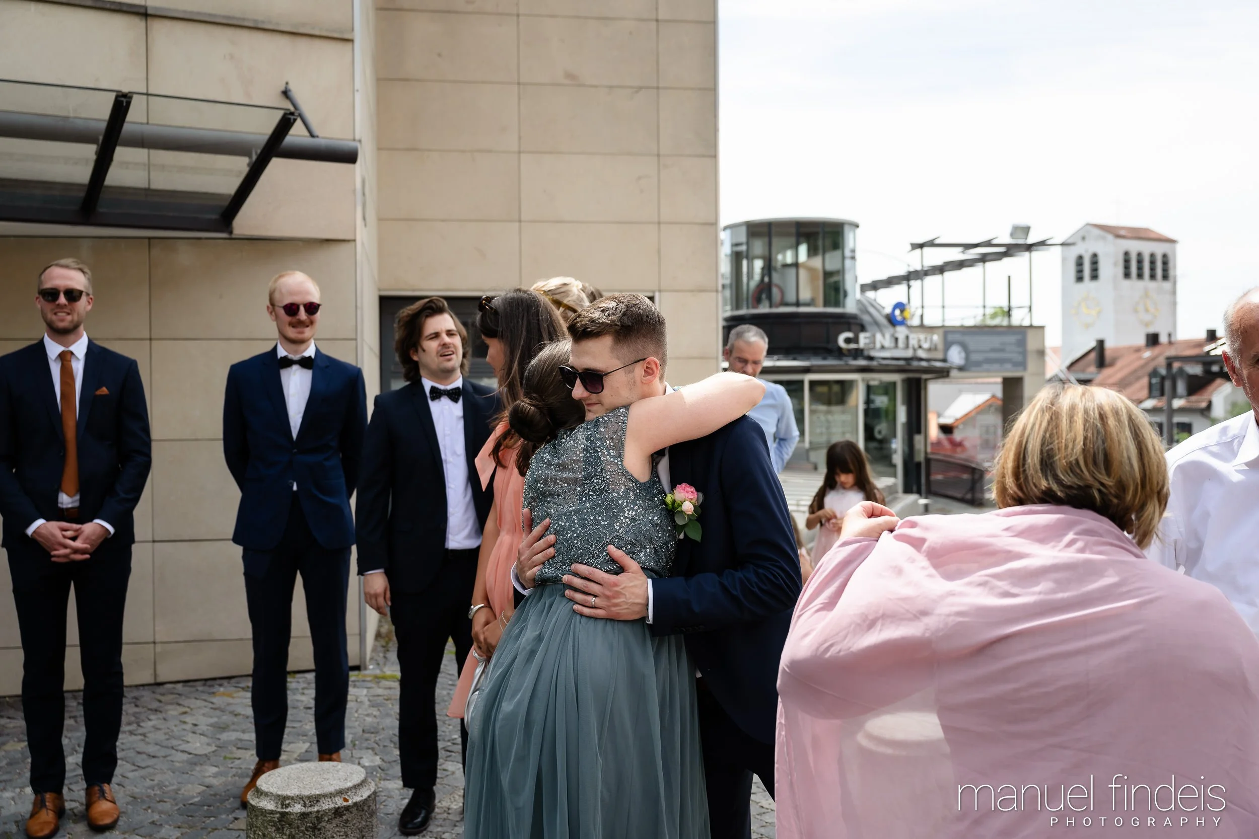 0072_Hochzeit-SuF_www.manuelfindeis.com.jpg