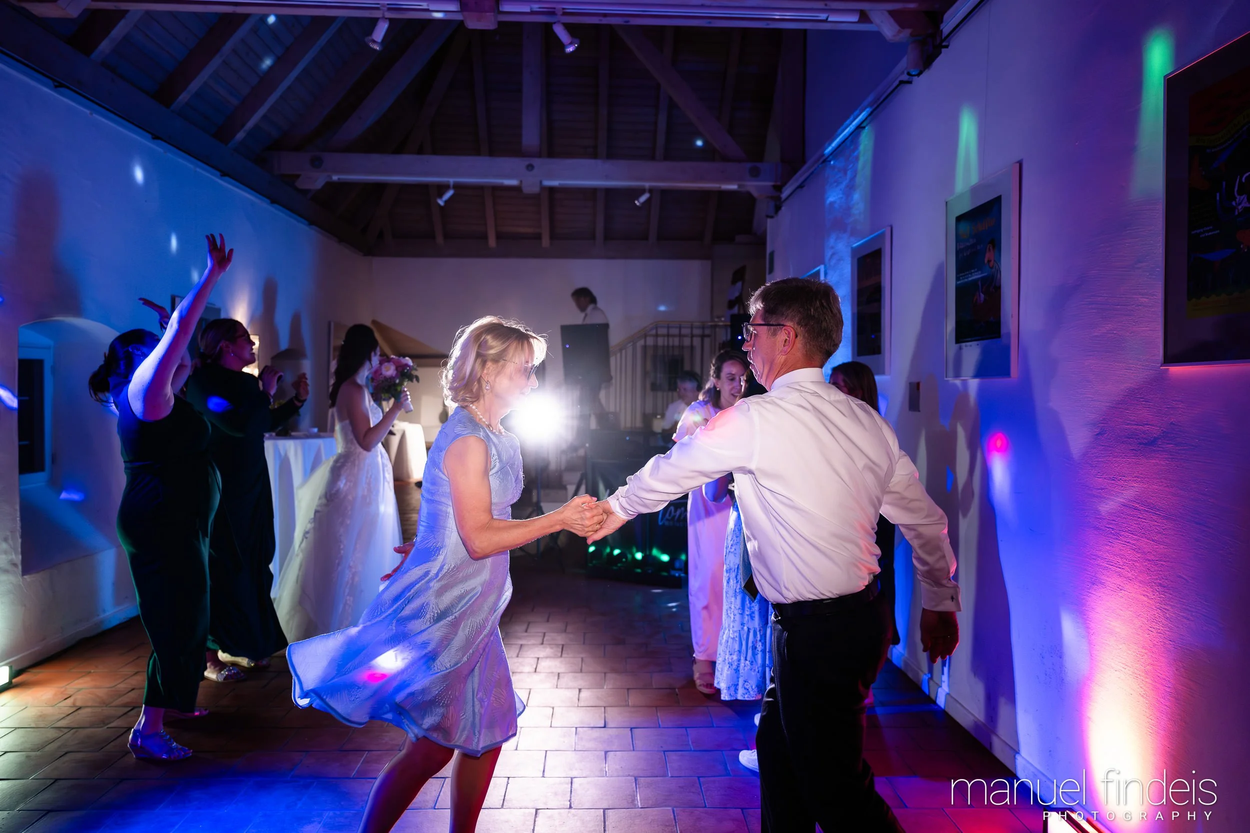 1046_Hochzeit_RuS_www.manuelfindeis.com.jpg