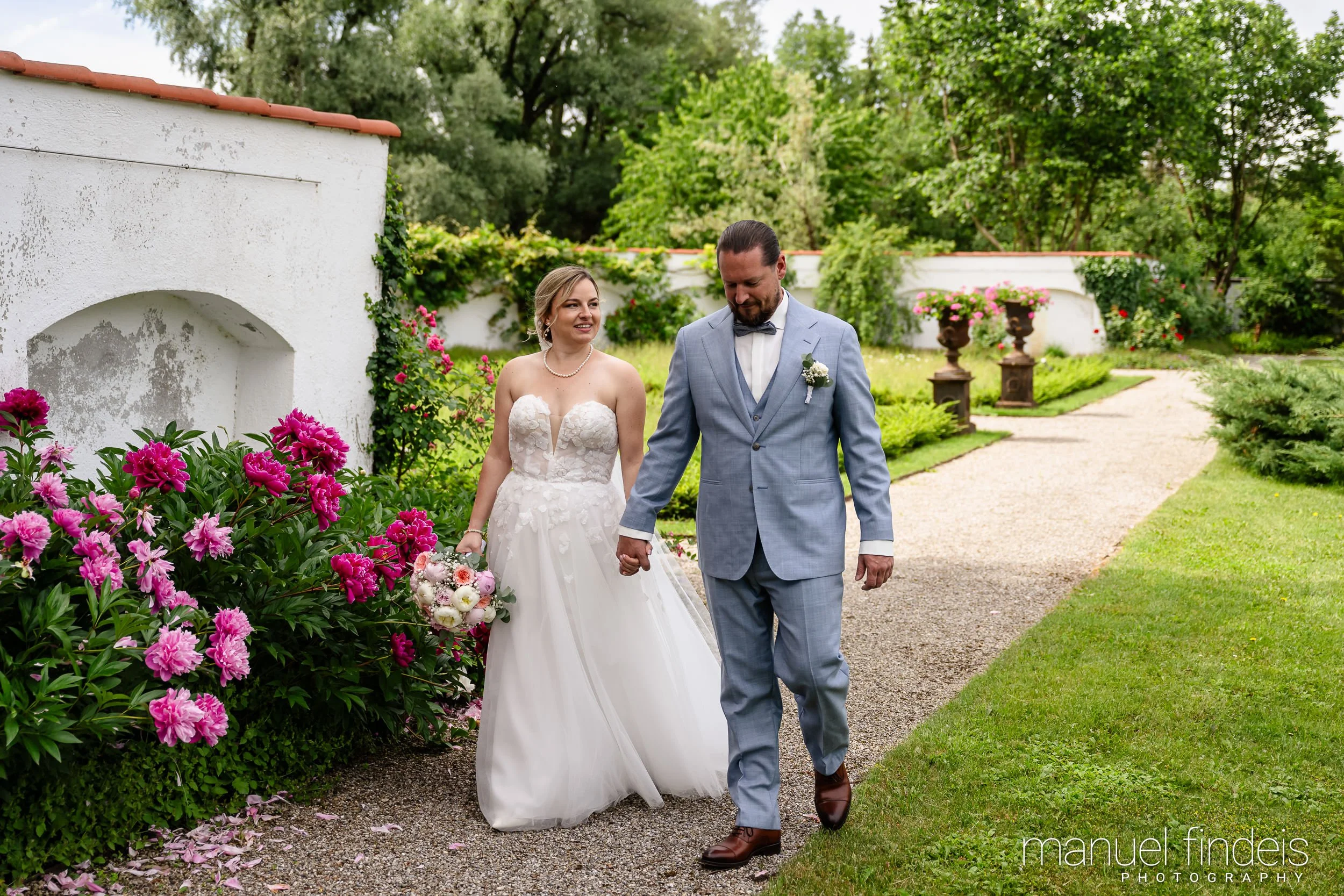 0123_Hochzeit_RundS_www.manuelfindeis.com.jpg