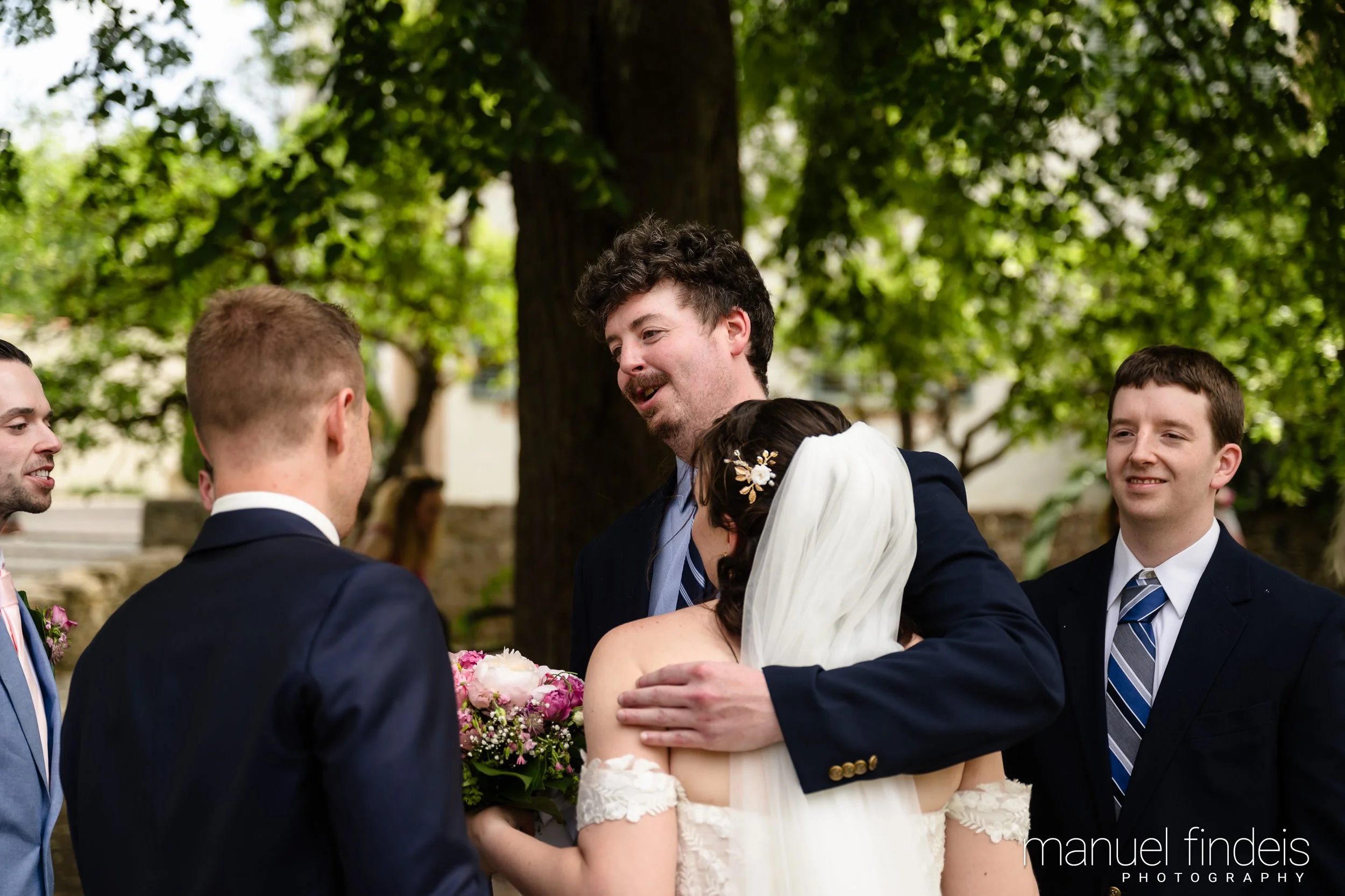 0385_Hochzeit_RuS_www.manuelfindeis.com.jpg