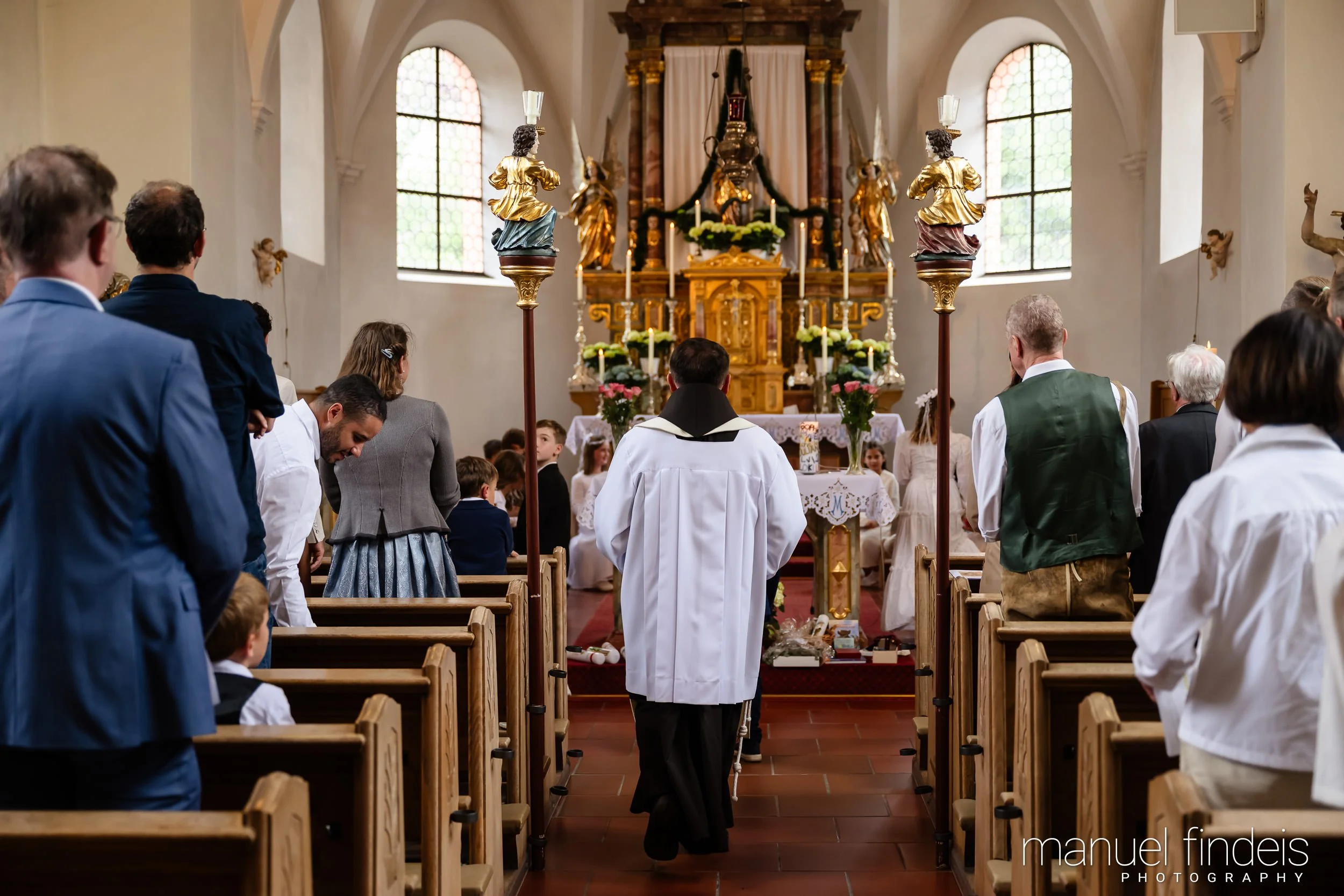 0574_Erstkommunion_2026_www.manuelfindeis.com.jpg
