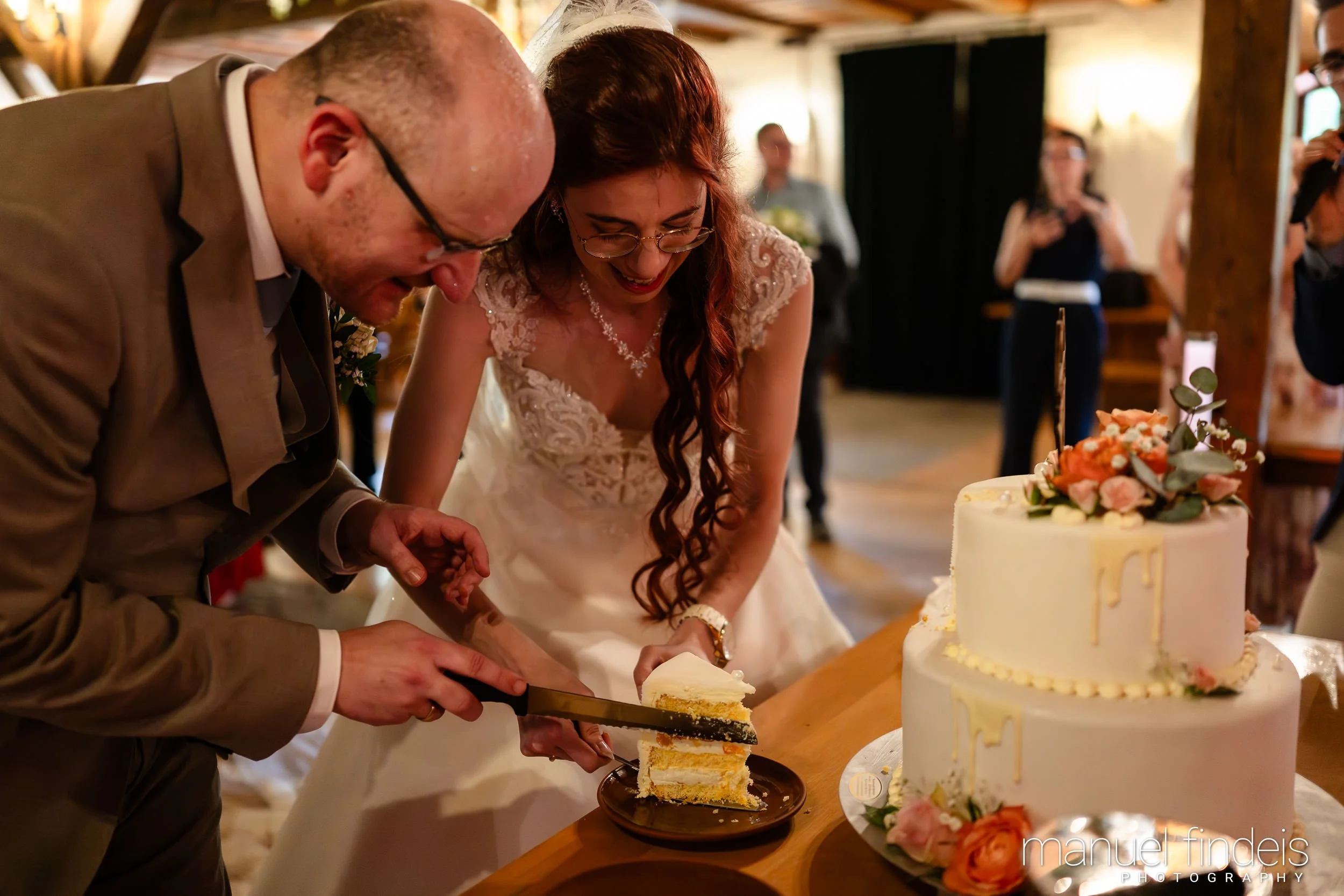 0393_Hochzeit-LUM_www.manuelfindeis.com.jpg