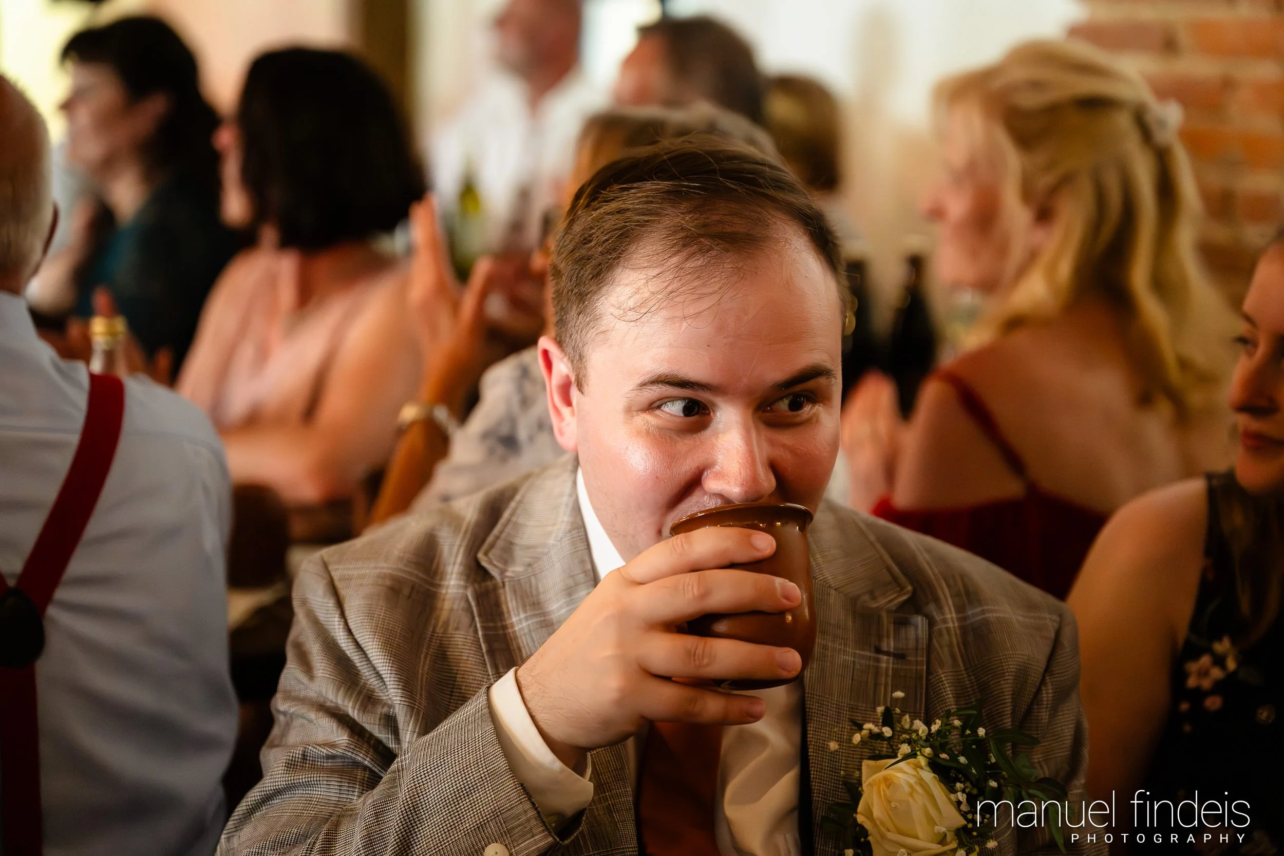 0555_Hochzeit-LUM_www.manuelfindeis.com.jpg