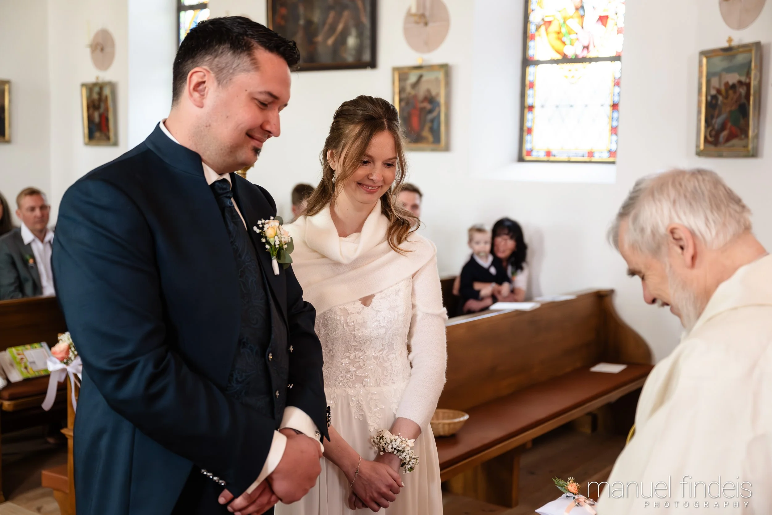 0261_Hochzeit_VuA_www.manuelfindeis.com.jpg