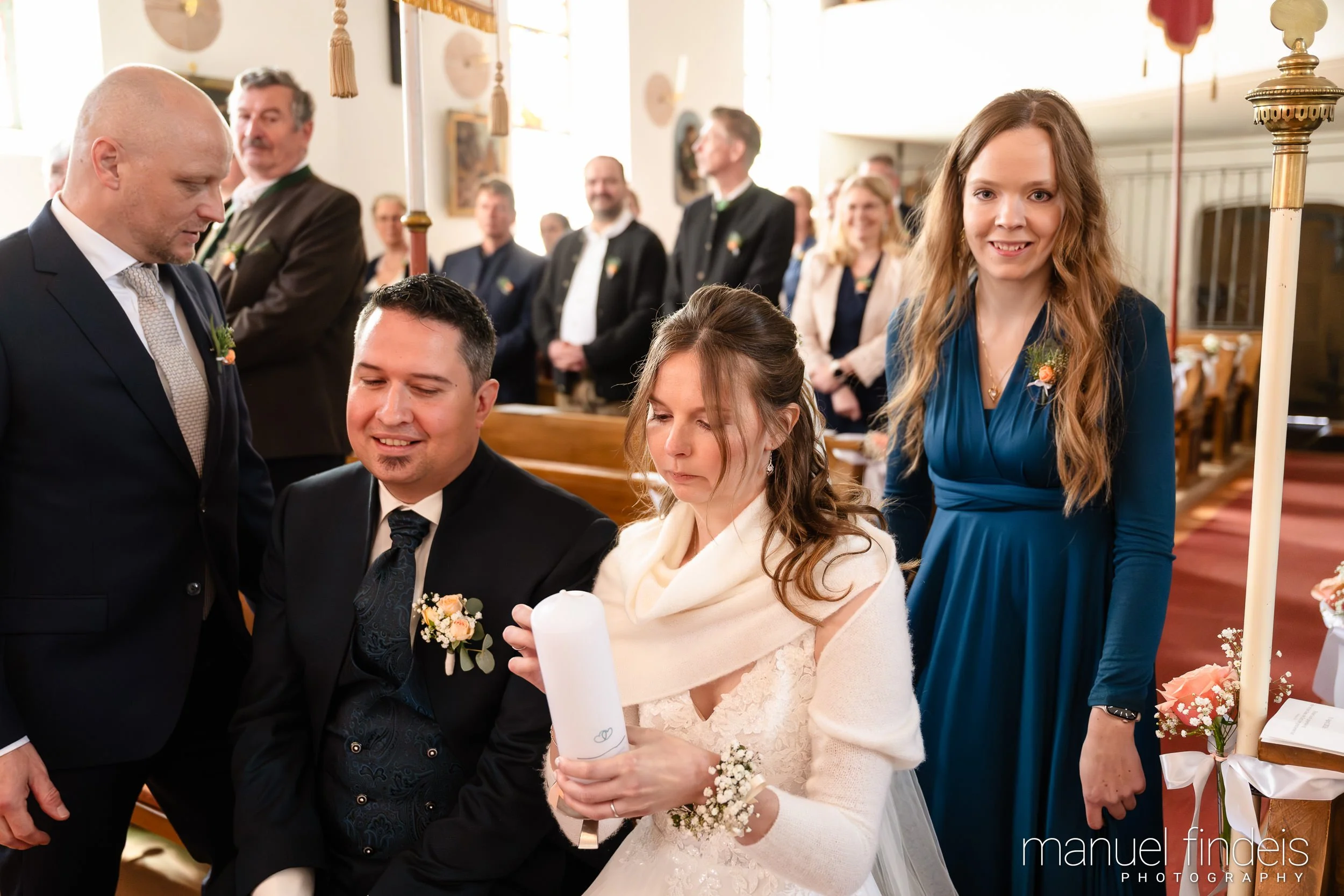 0367_Hochzeit_VuA_www.manuelfindeis.com.jpg