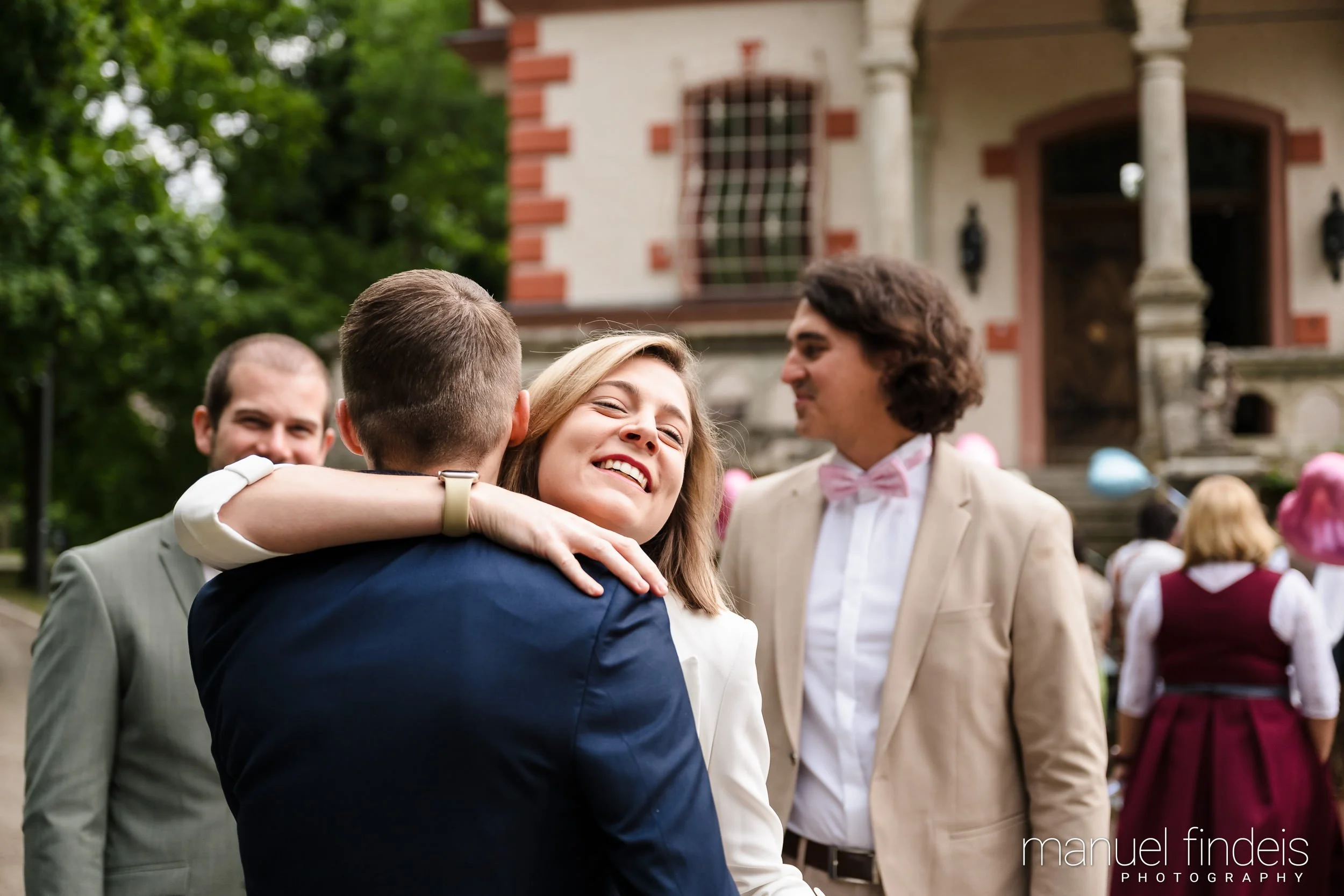 0008_Hochzeit-AuJ_www.manuelfindeis.com.jpg