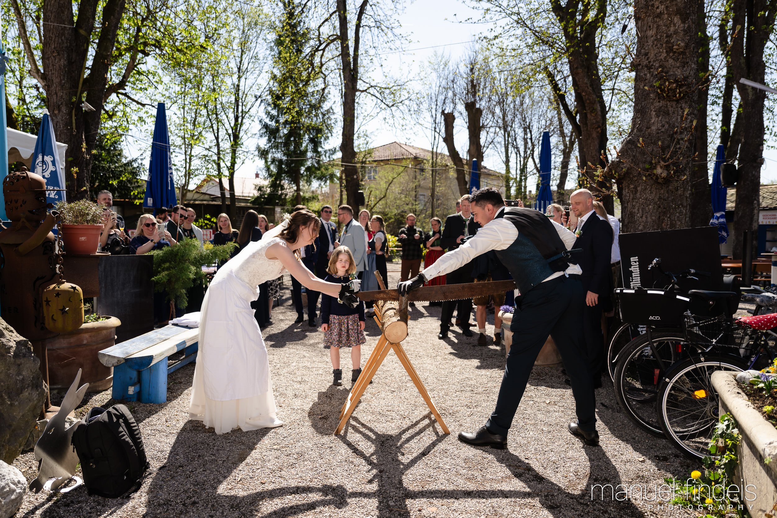 0562_Hochzeit_VuA_www.manuelfindeis.com.jpg