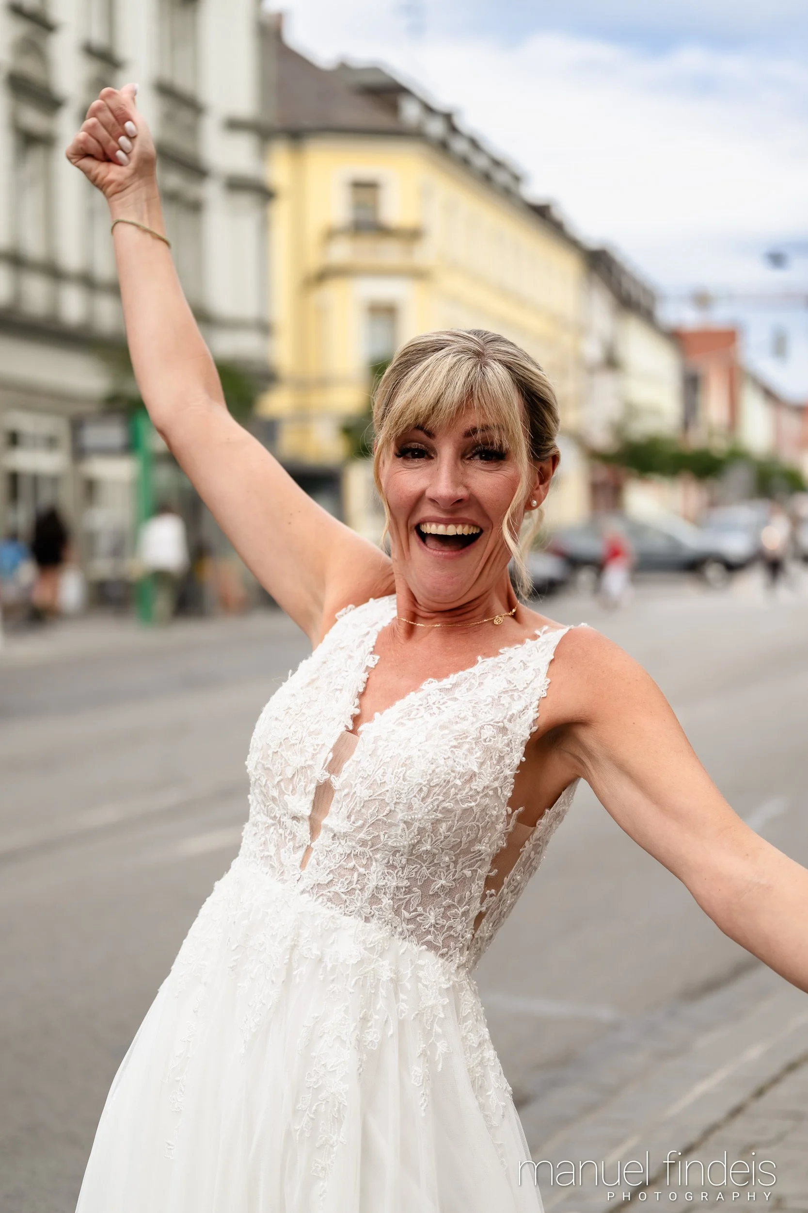 0343_Hochzeit_CuR_www.manuelfindeis.com.jpg