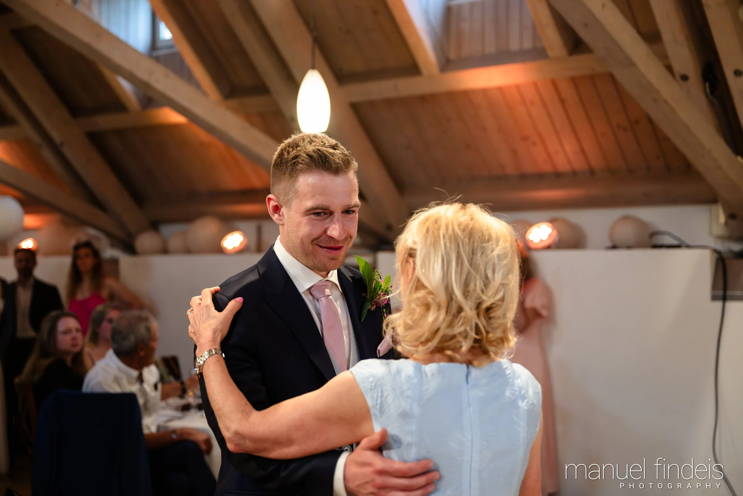 0765_Hochzeit_Rus_www.manuelfindeis.com.jpg