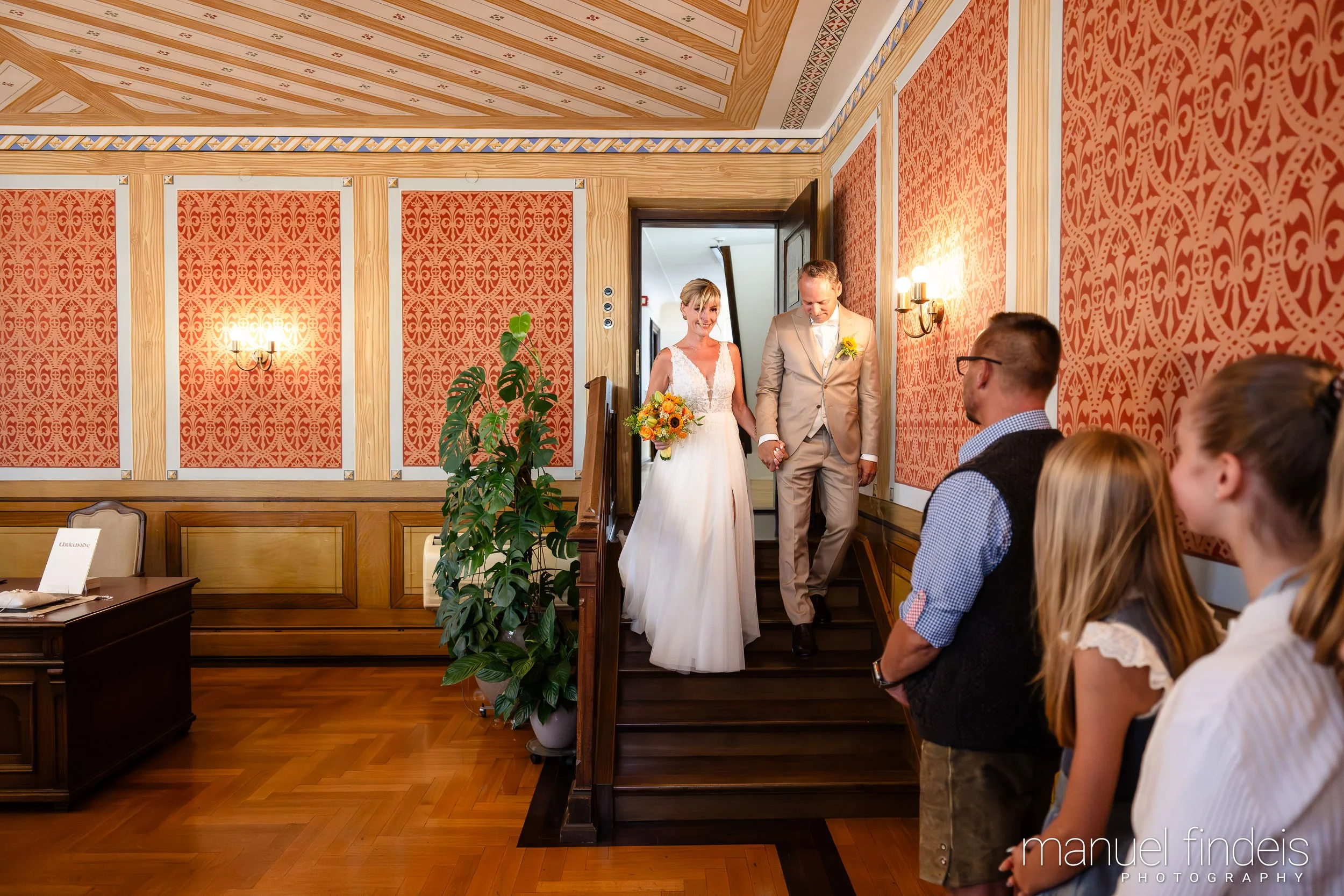 0123_Hochzeit_CuR_www.manuelfindeis.com.jpg