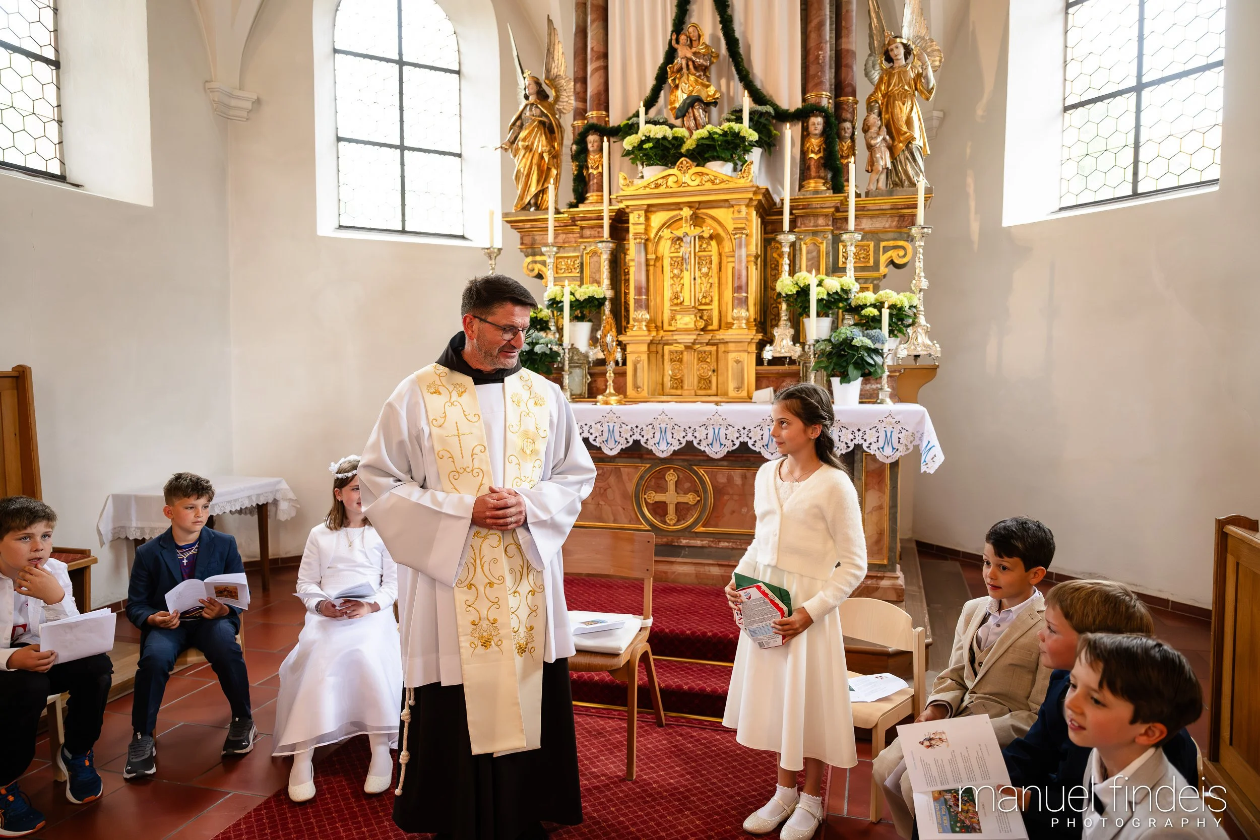 0672_Erstkommunion_2026_www.manuelfindeis.com.jpg
