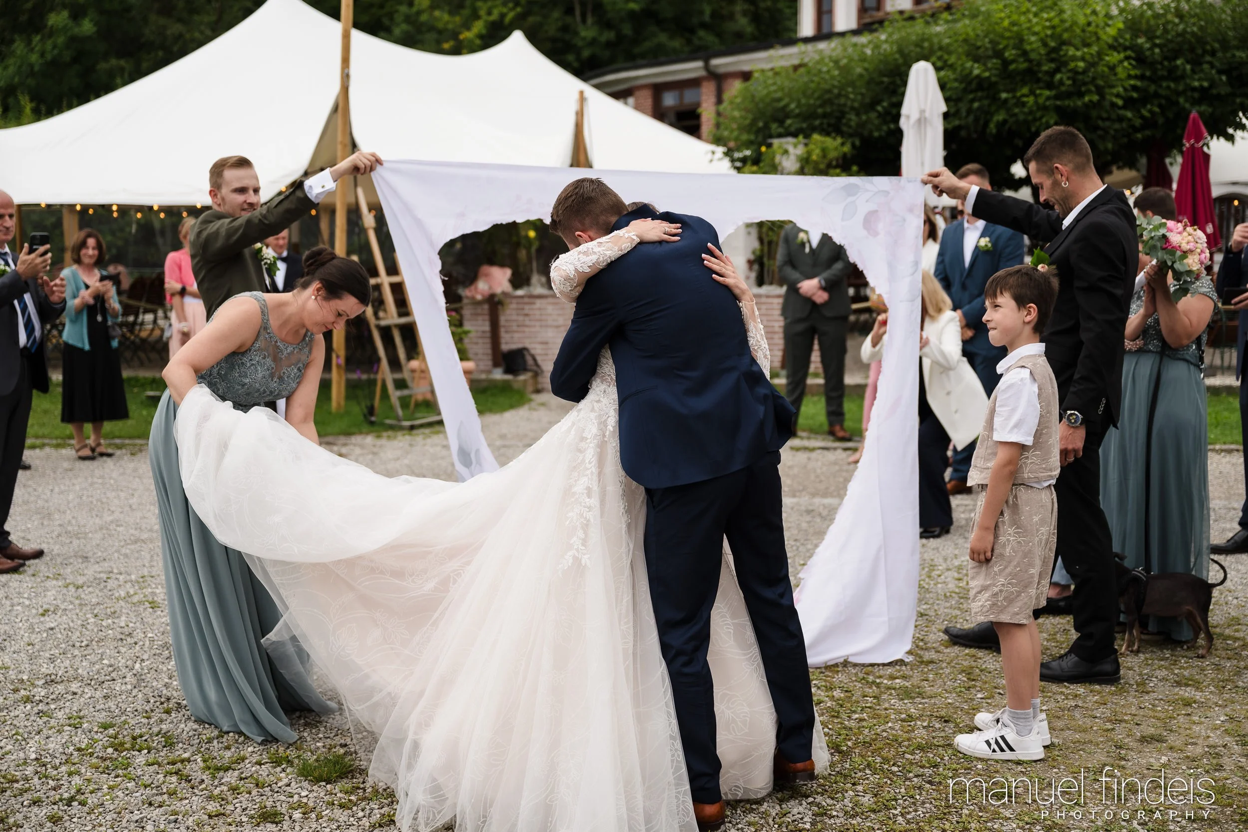 0582_Hochzeit-AuJ_www.manuelfindeis.com.jpg