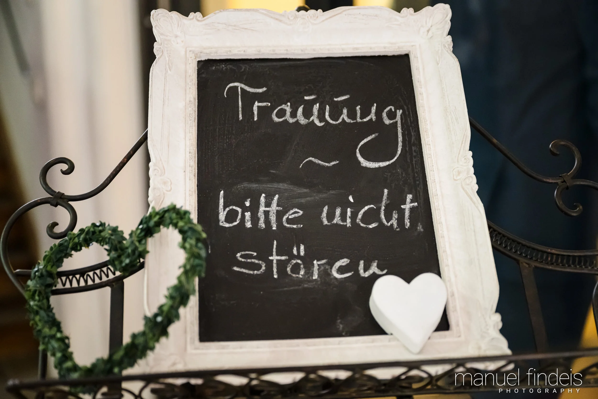 0072_Hochzeit-AuJ_www.manuelfindeis.com.jpg