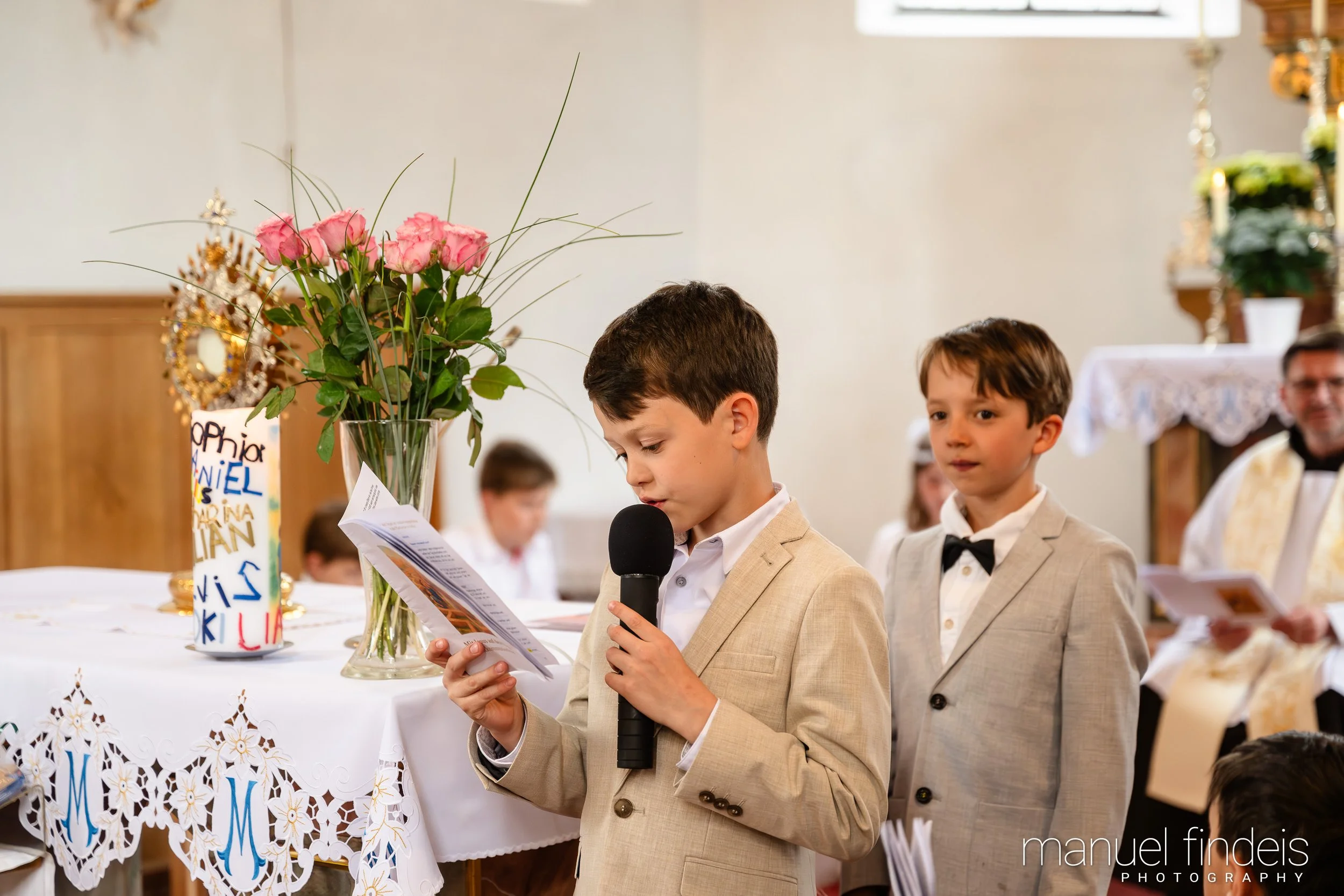 0592_Erstkommunion_2026_www.manuelfindeis.com.jpg
