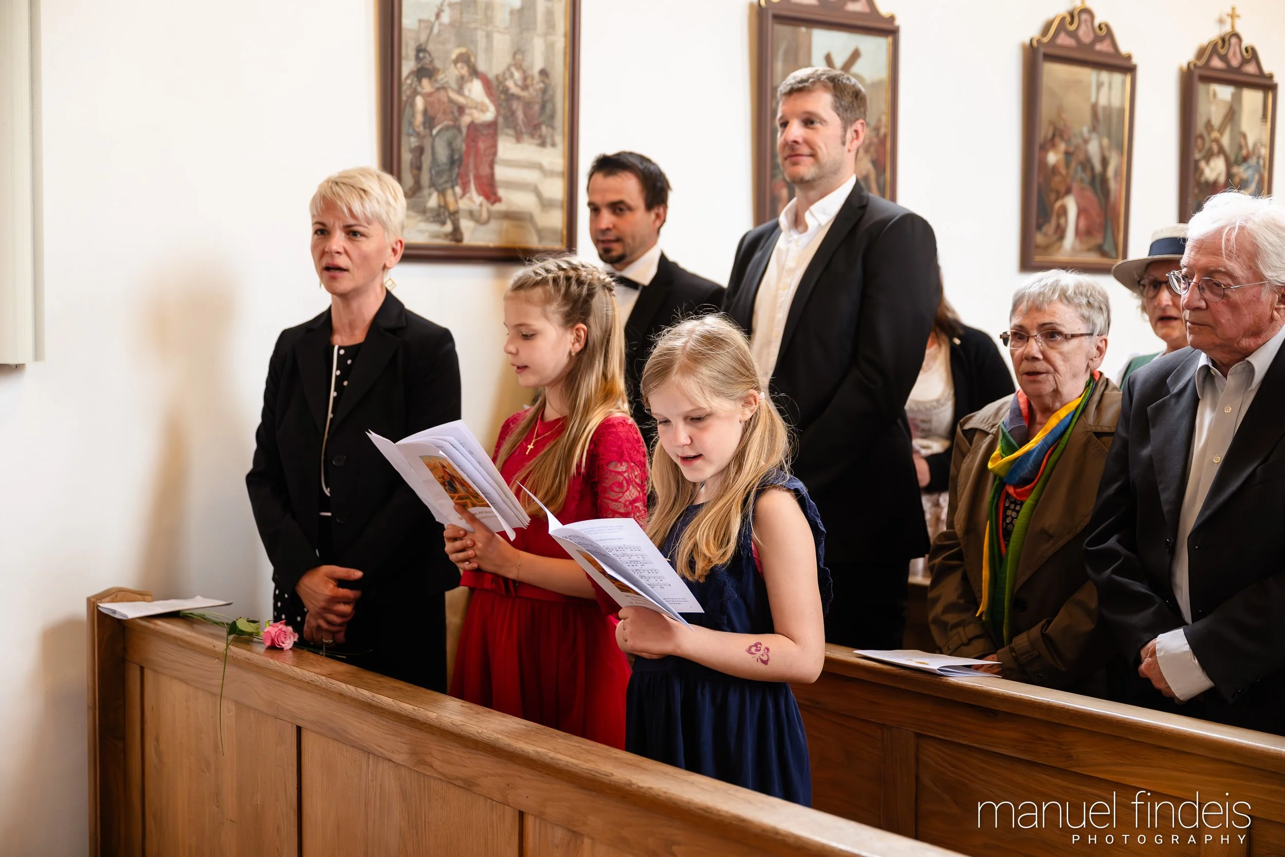0662_Erstkommunion_2026_www.manuelfindeis.com.jpg