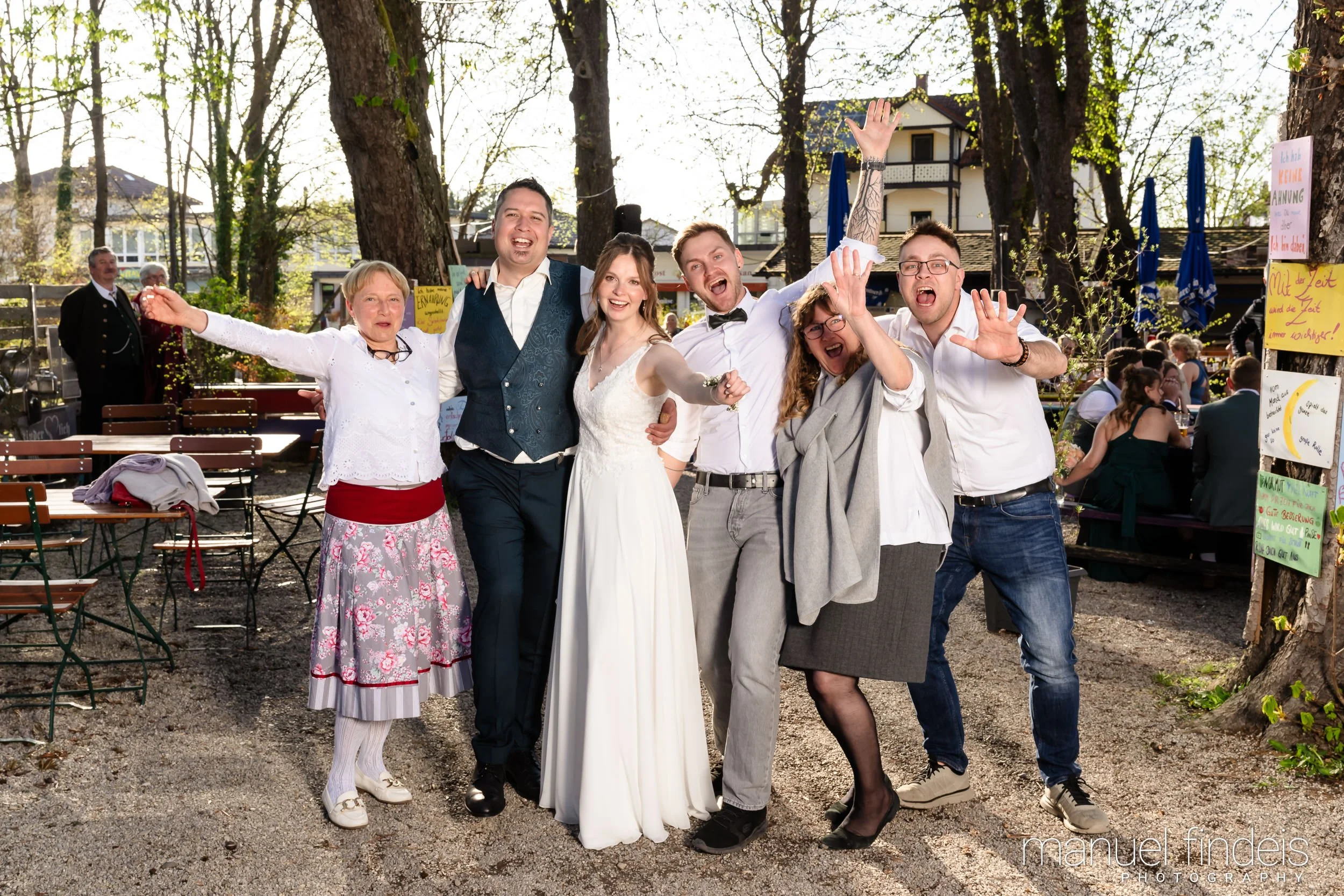 0827_Hochzeit_VuA_www.manuelfindeis.com.jpg