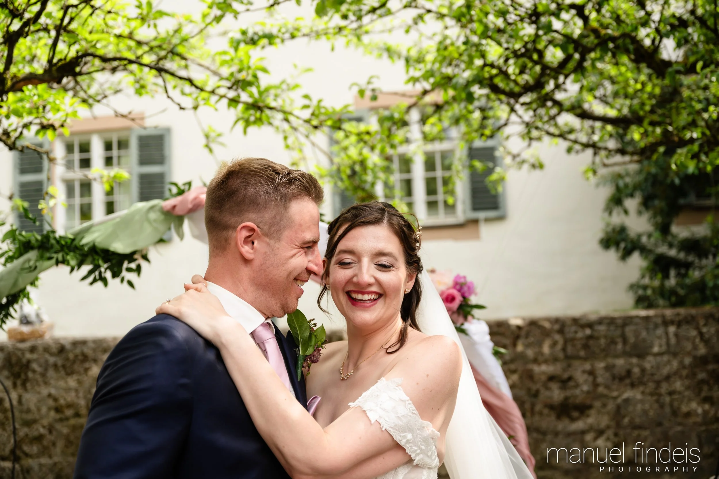 0244_Hochzeit_RuS_www.manuelfindeis.com.jpg