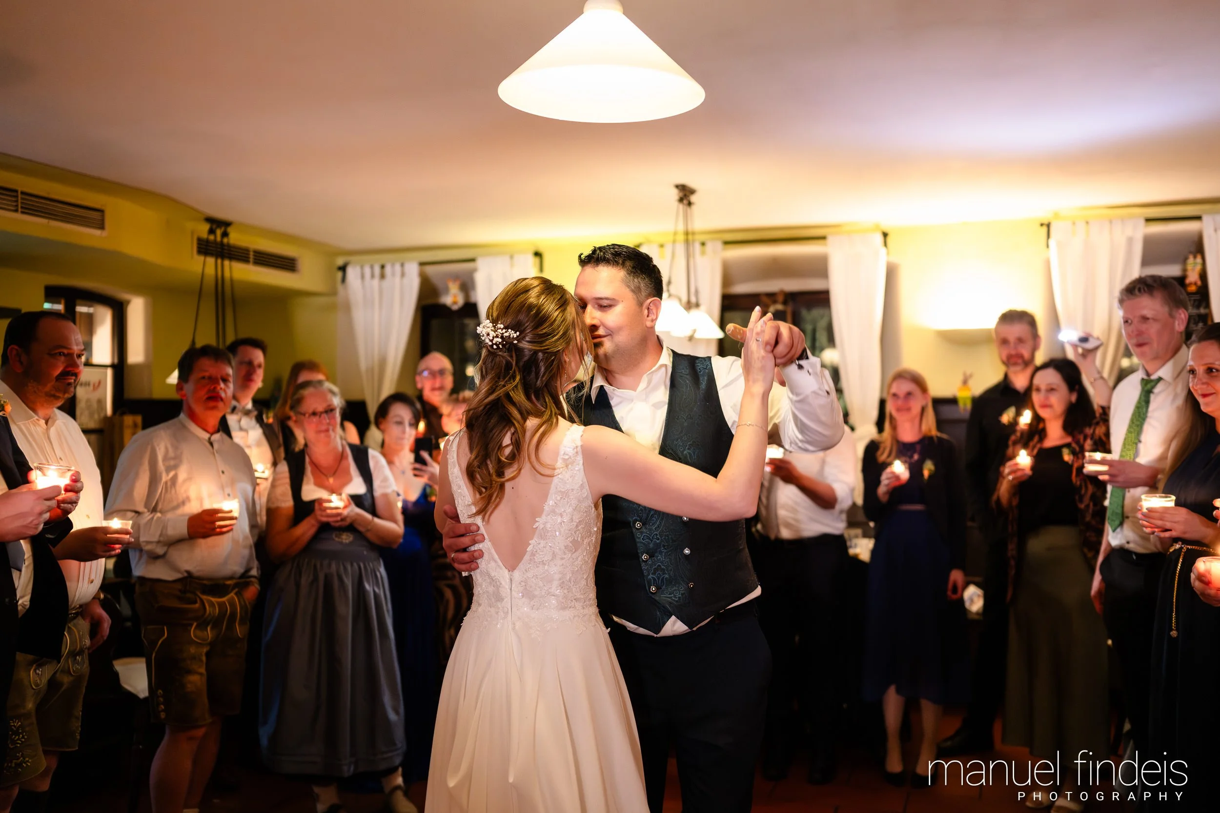 0916_Hochzeit_VuA_www.manuelfindeis.com.jpg