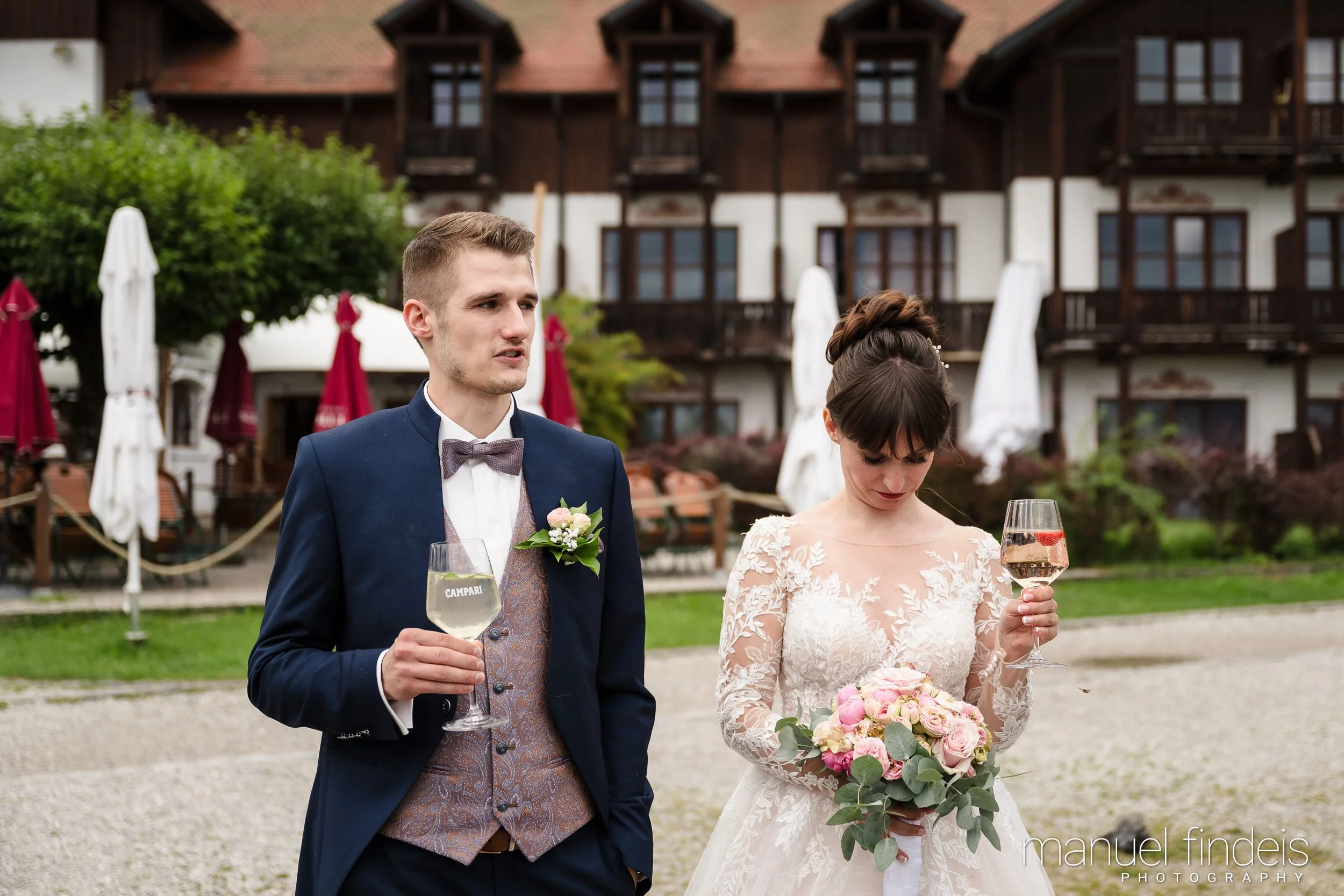 0618_Hochzeit-AuJ_www.manuelfindeis.com.jpg