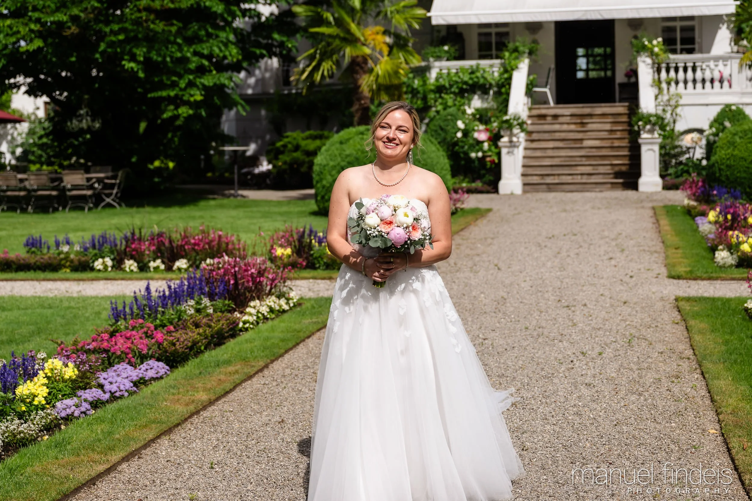 0032_Hochzeit_RundS_www.manuelfindeis.com.jpg