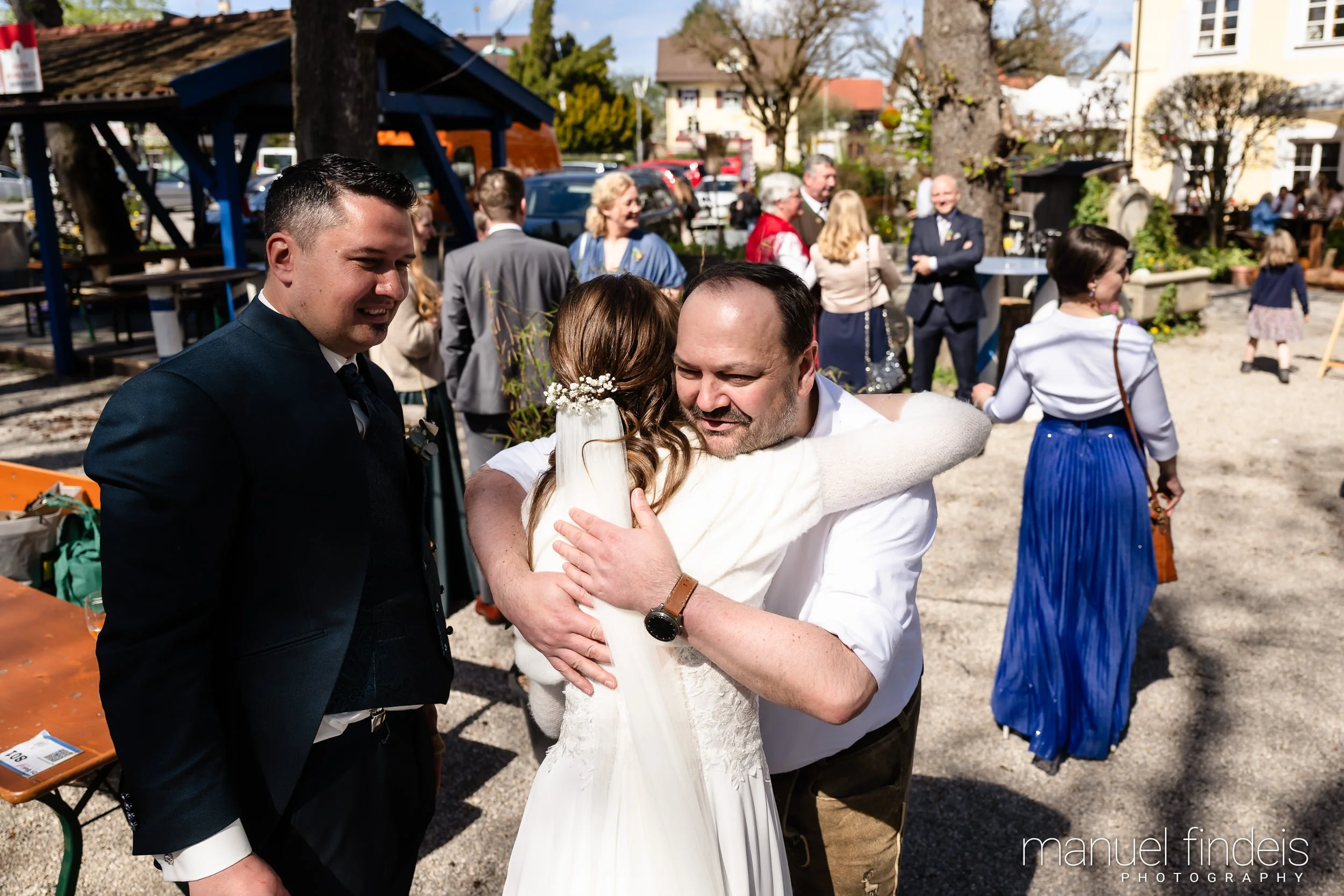 0526_Hochzeit_VuA_www.manuelfindeis.com.jpg