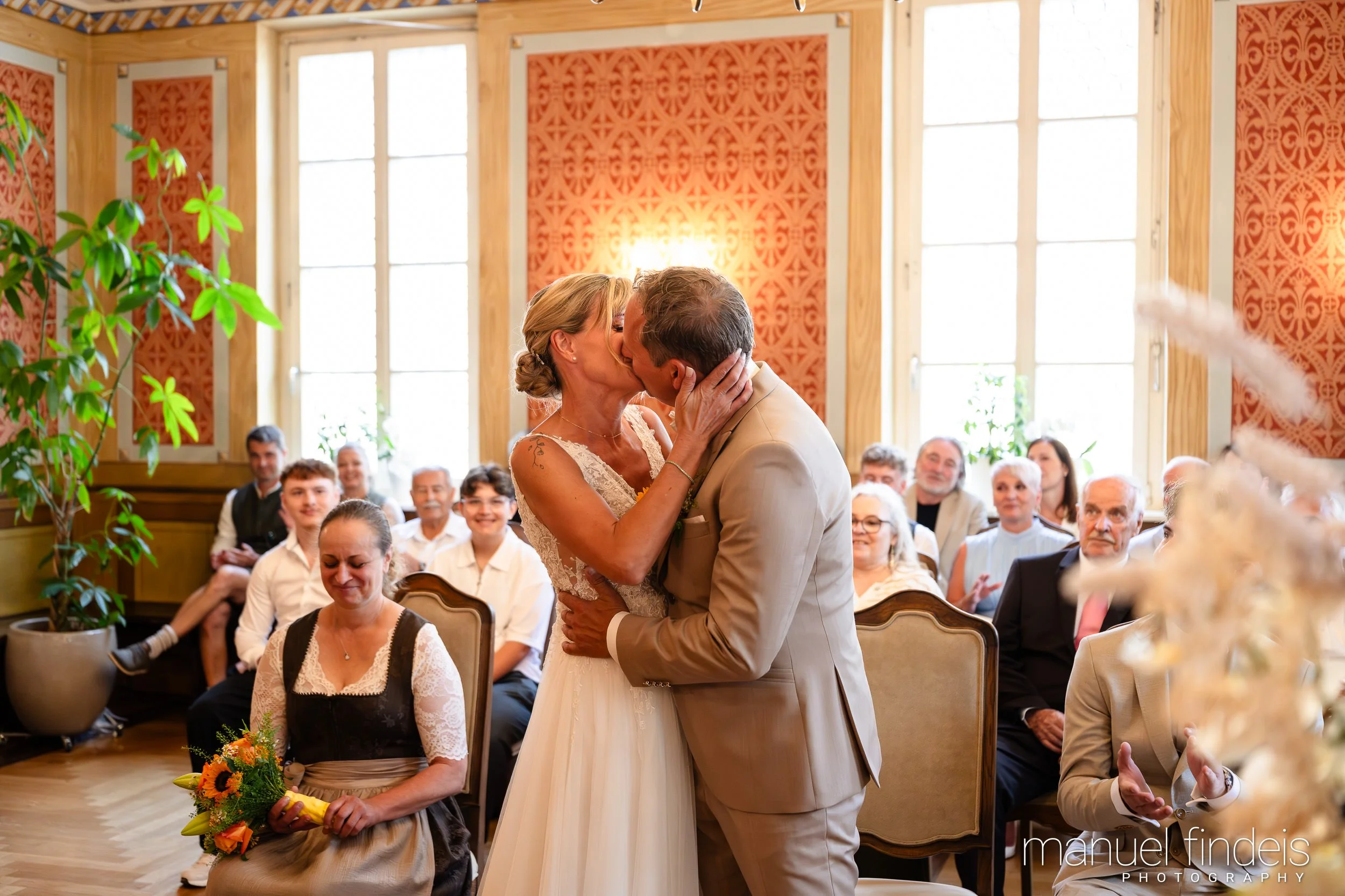 0160_Hochzeit_CuR_www.manuelfindeis.com.jpg