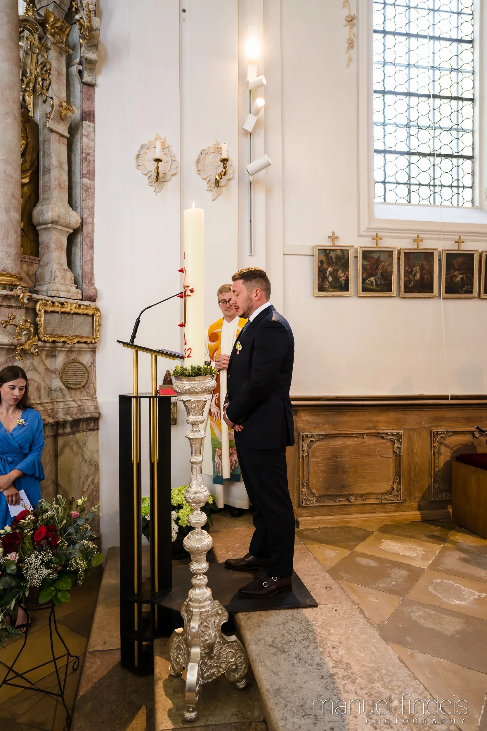 0395_Hochzeit-MuR-Kirche_www.manuelfindeis.com.jpg