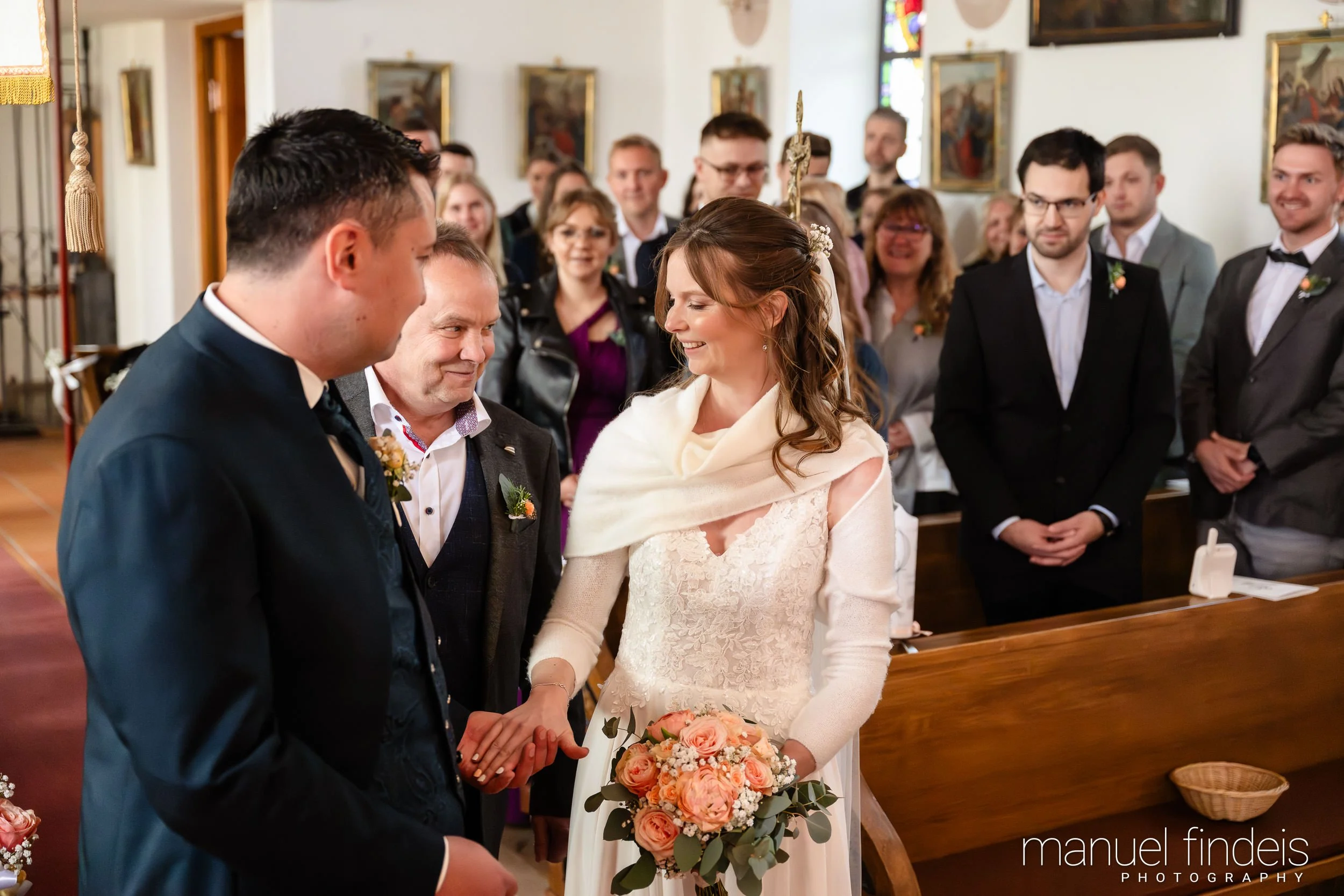 0136_Hochzeit_VuA_www.manuelfindeis.com.jpg