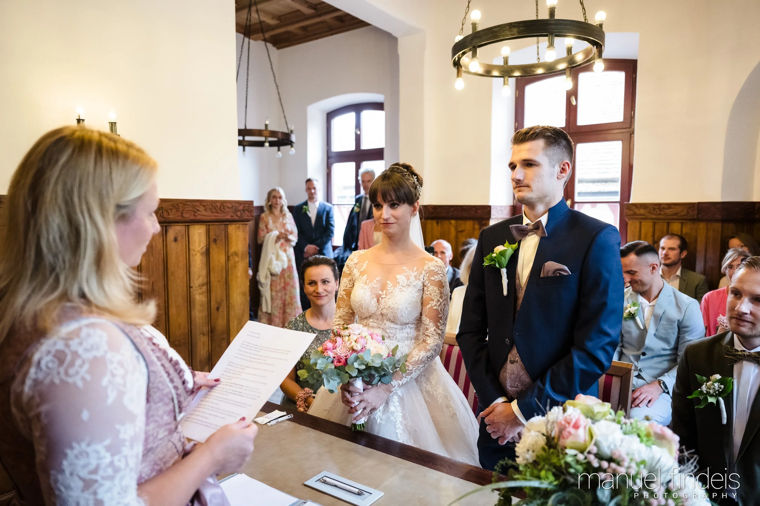 0151_Hochzeit-AuJ_www.manuelfindeis.com.jpg
