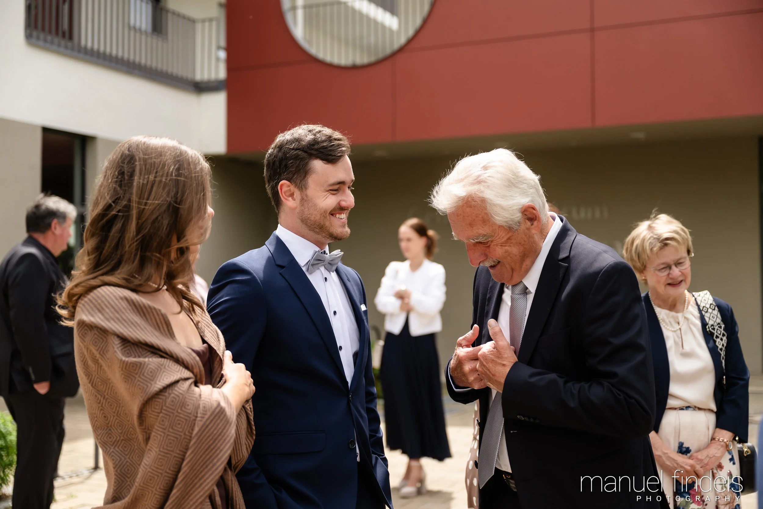 0174_Hochzeit_RundS_www.manuelfindeis.com.jpg