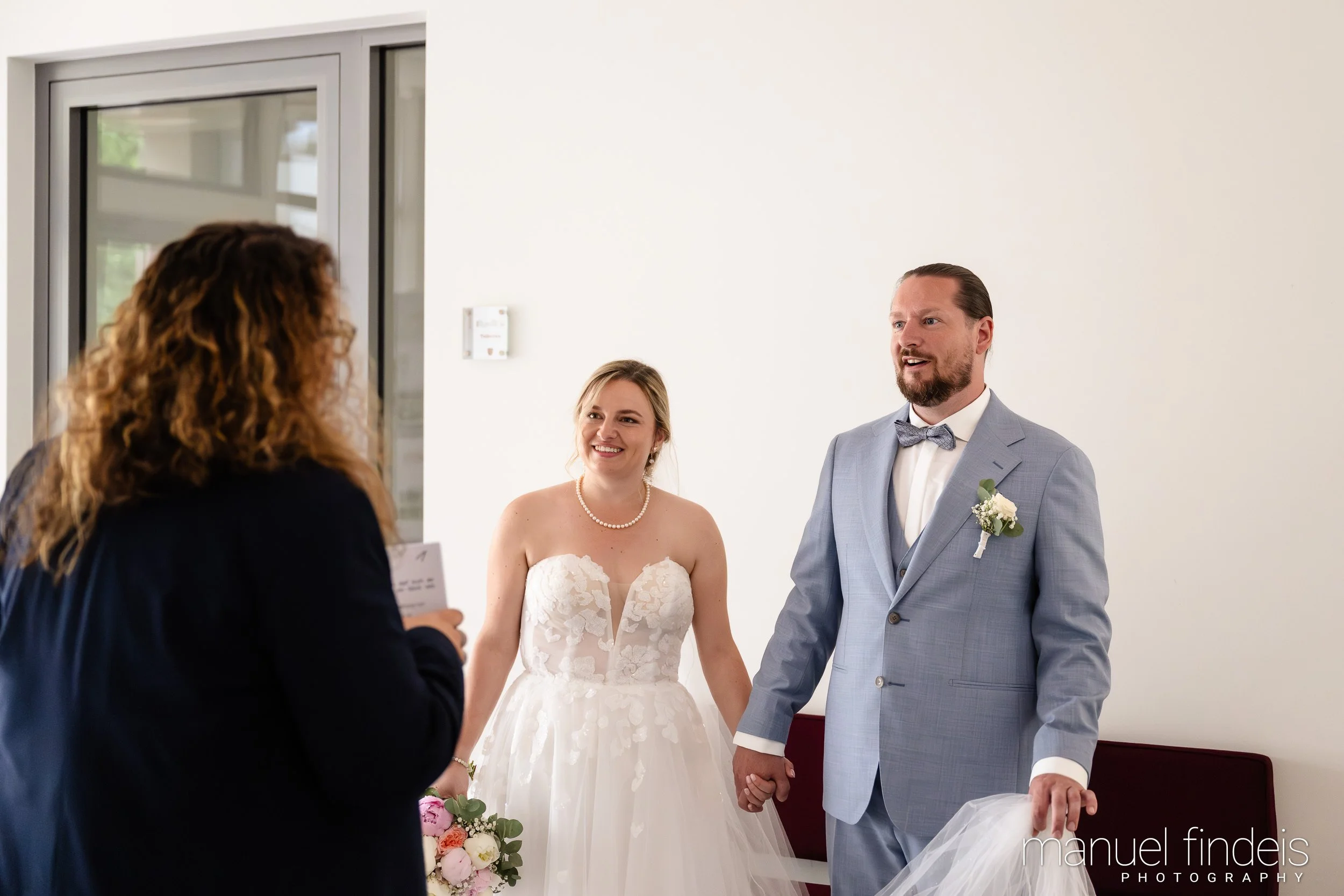 0182_Hochzeit_RundS_www.manuelfindeis.com.jpg