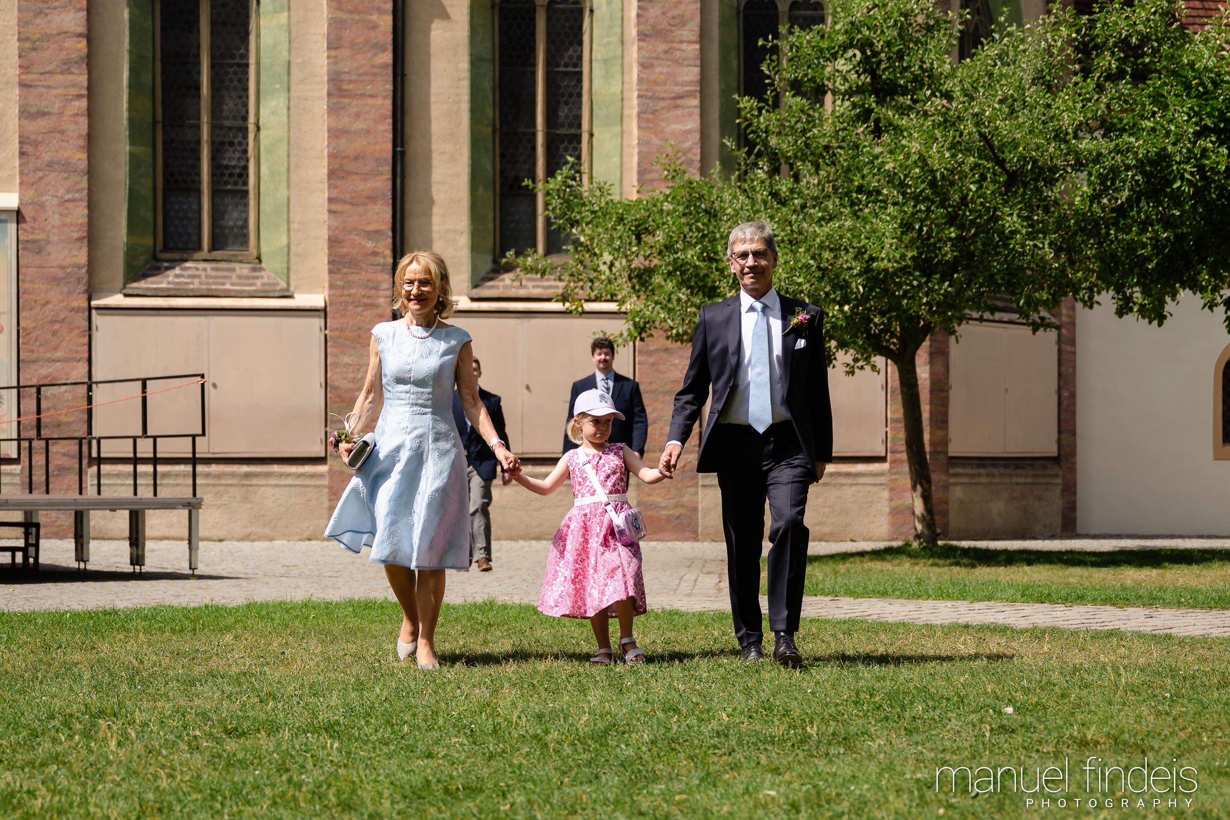 0090_Hochzeit_RuS_www.manuelfindeis.com.jpg