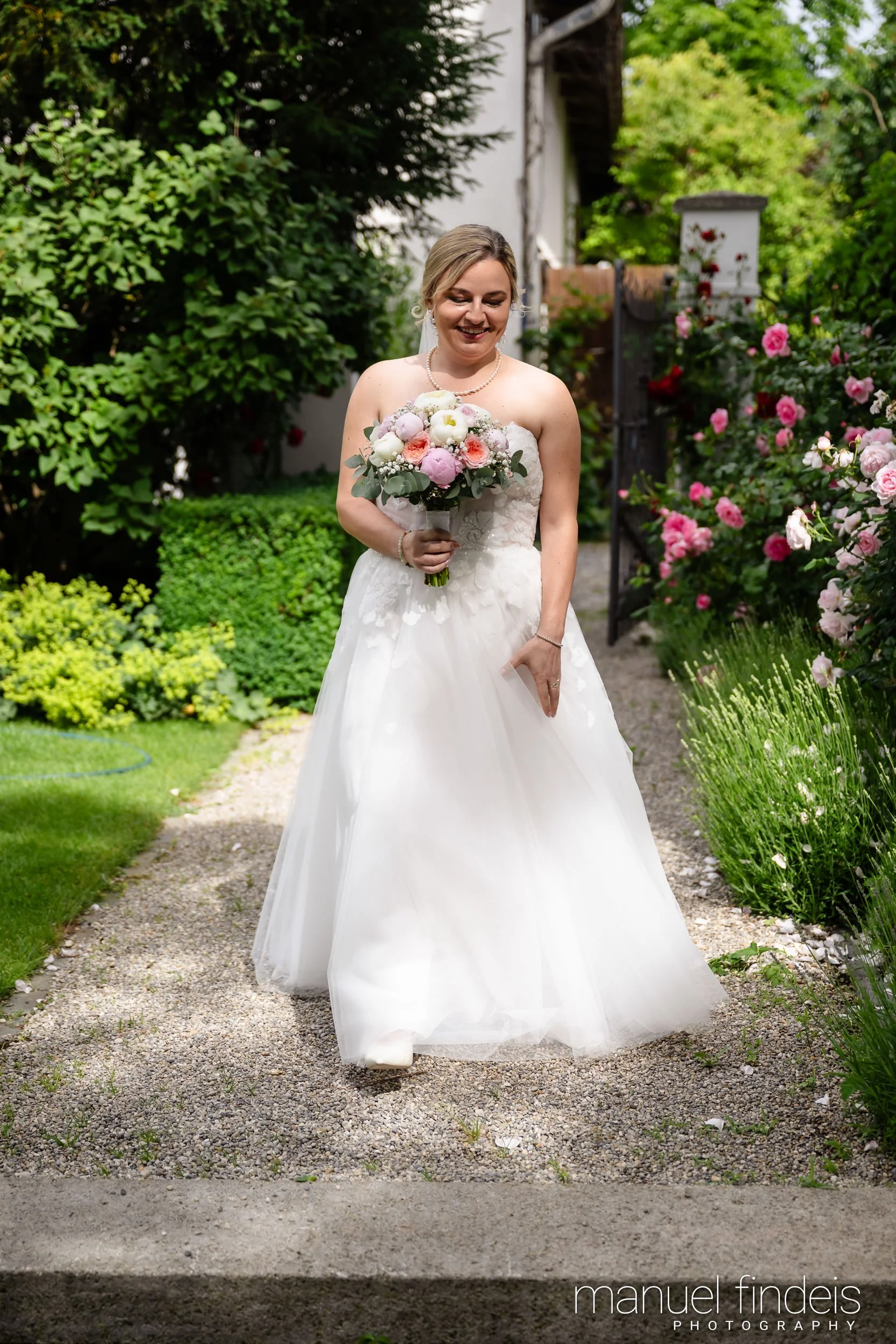 0022_Hochzeit_RundS_www.manuelfindeis.com.jpg