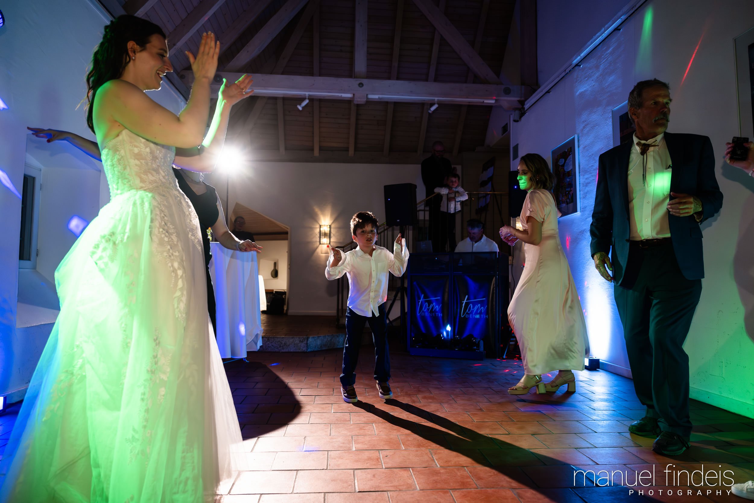 1007_Hochzeit_RuS_www.manuelfindeis.com.jpg