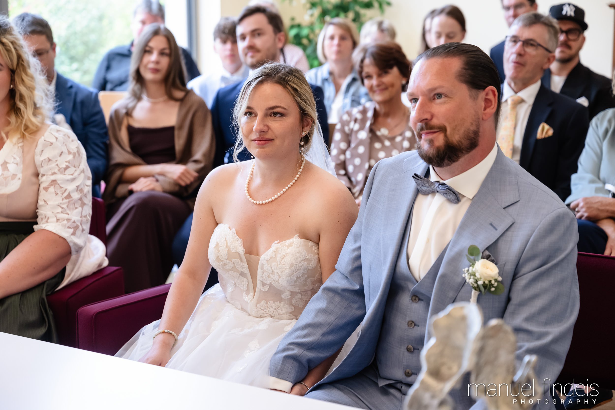 0223_Hochzeit_RundS_www.manuelfindeis.com.jpg
