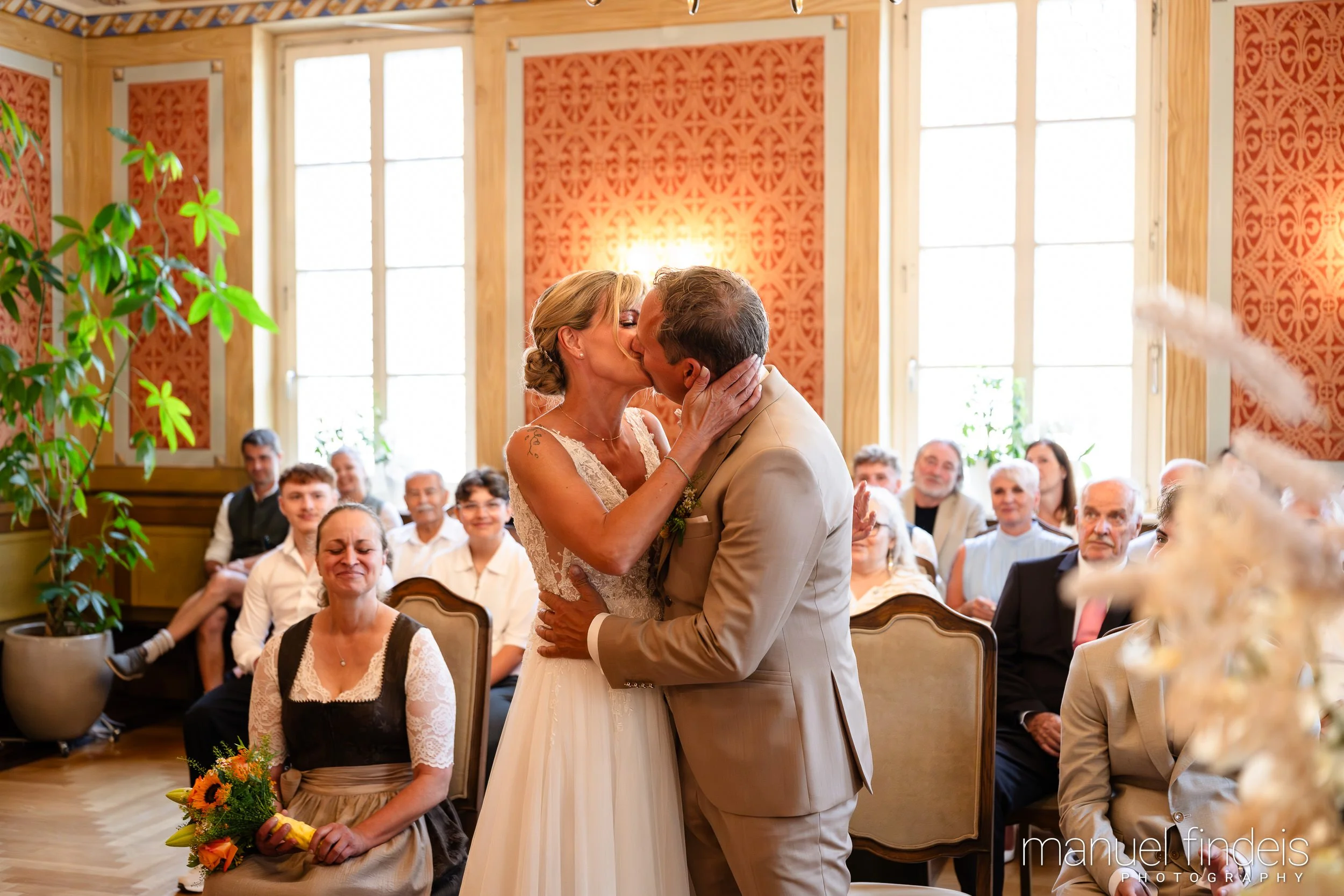 0159_Hochzeit_CuR_www.manuelfindeis.com.jpg